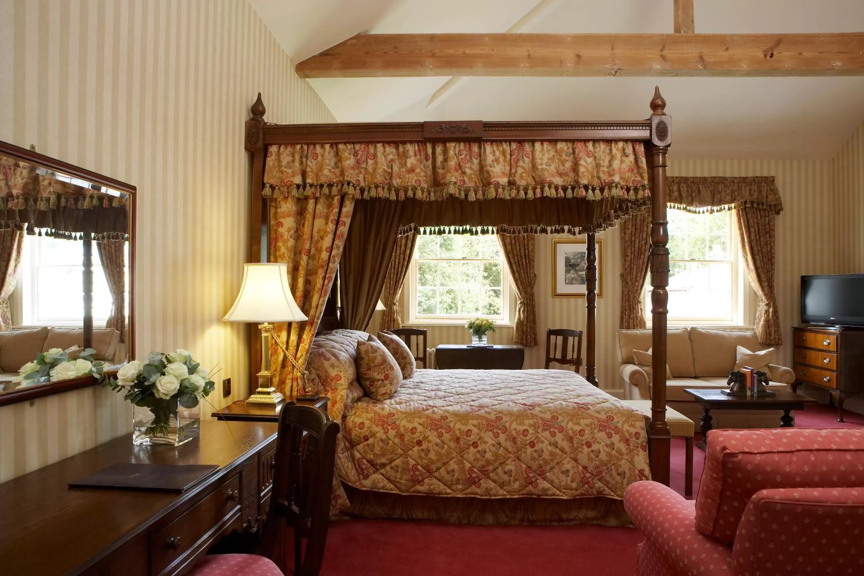 Country Club Suite in Luton Hoo Hotel, Golf and Spa