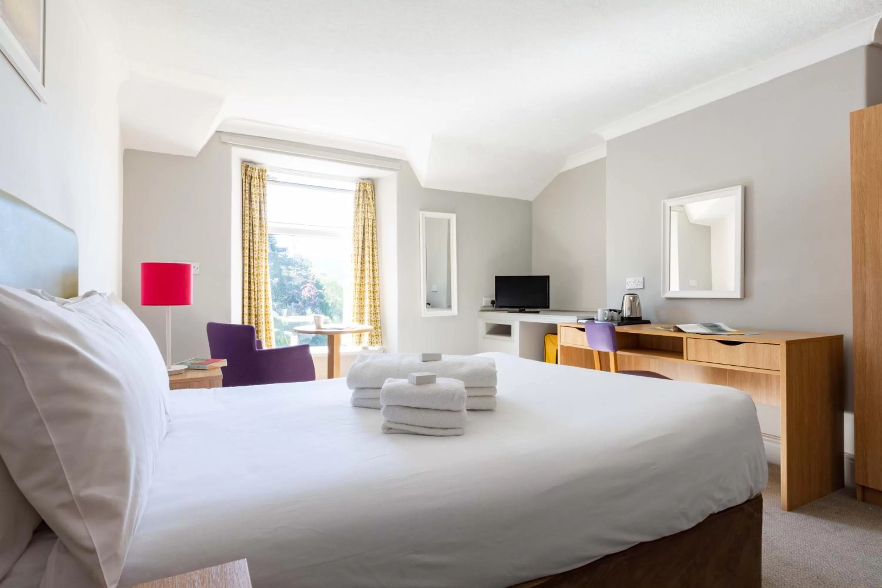 Double Room with Lake View in The Derwentwater Hotel