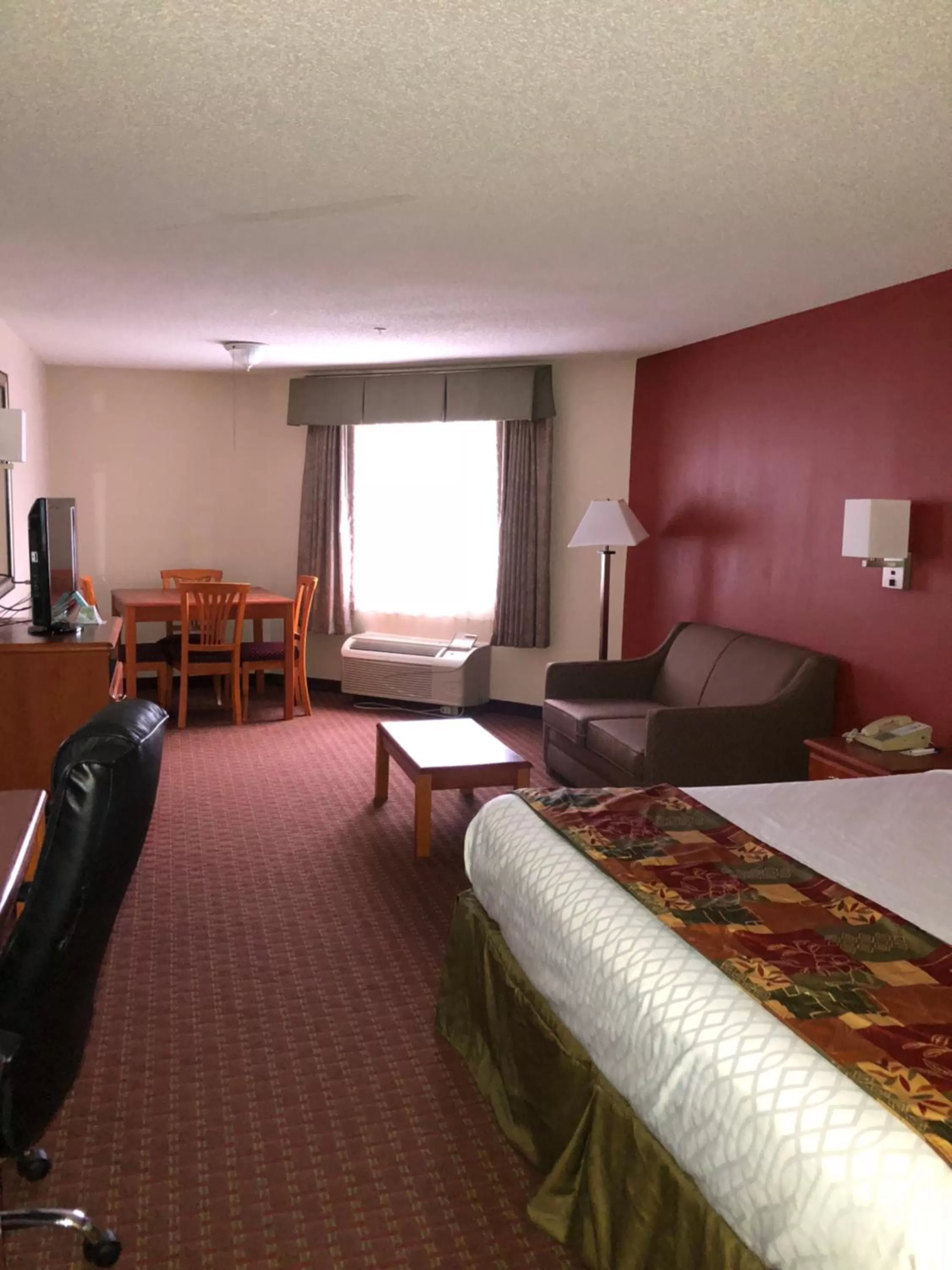 Two-Bedroom Suite - Non-Smoking in Millennium Inn