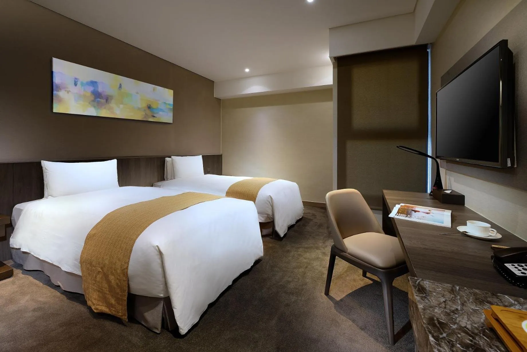 Standard Twin Room in Hualien Holiday Hotel