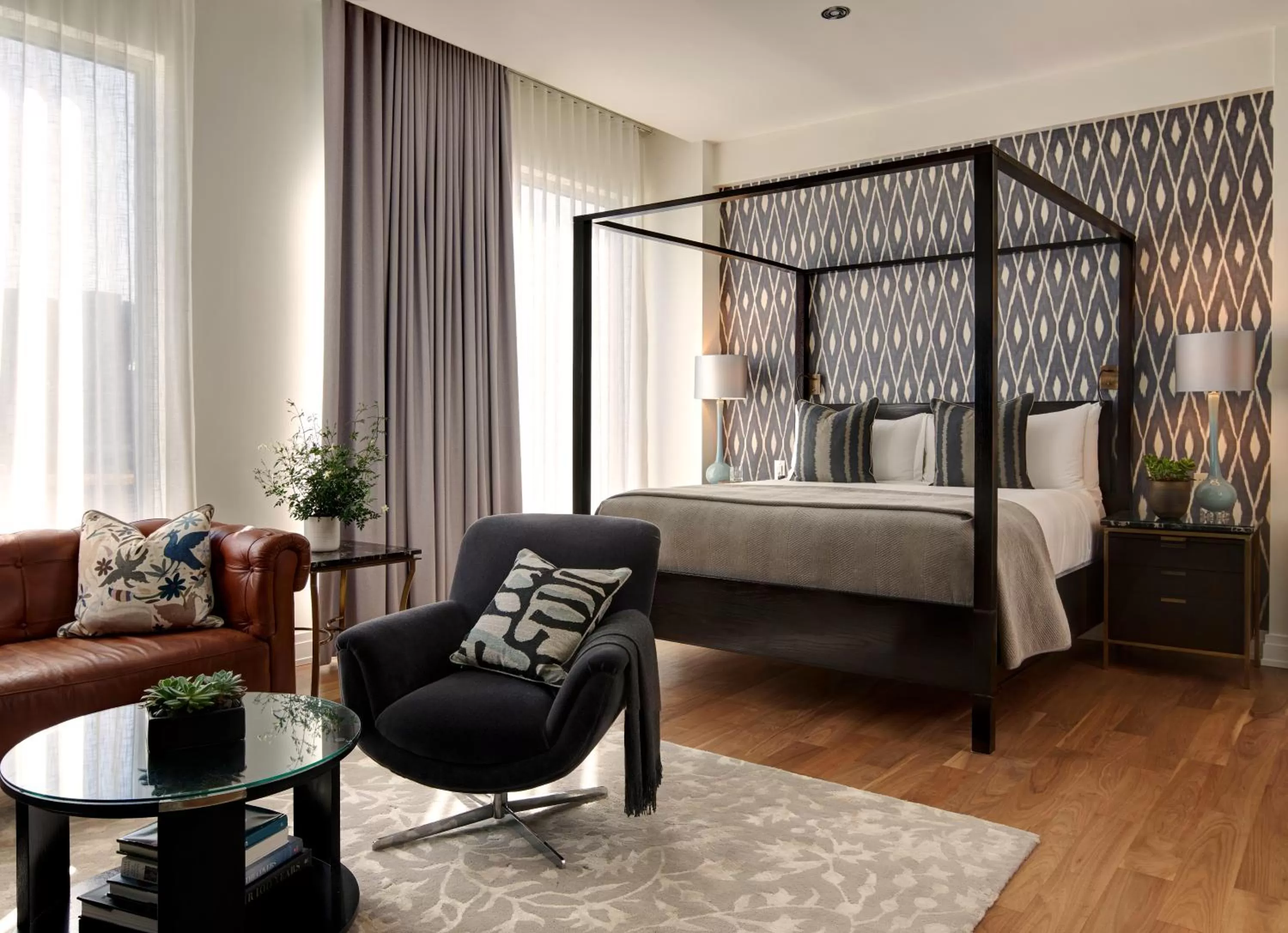 Suite in The Dupont Circle Hotel