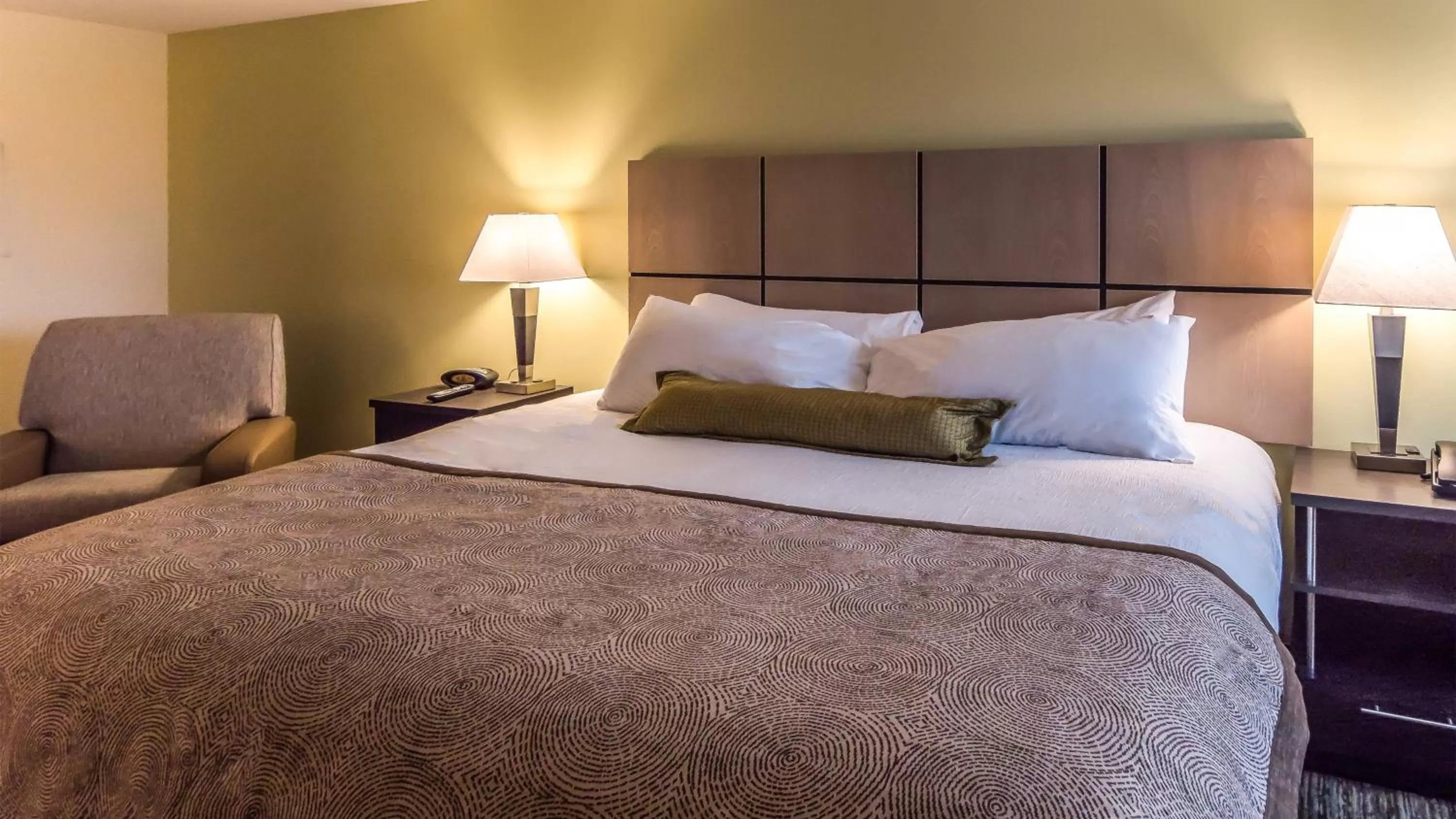 Queen Studio - Disability Access in Candlewood Suites Gonzales - Baton Rouge Area by IHG