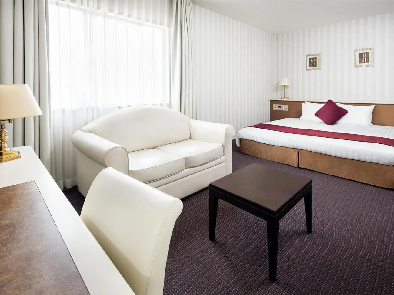 Standard Double Room - Non-Smoking in Hotel Francs