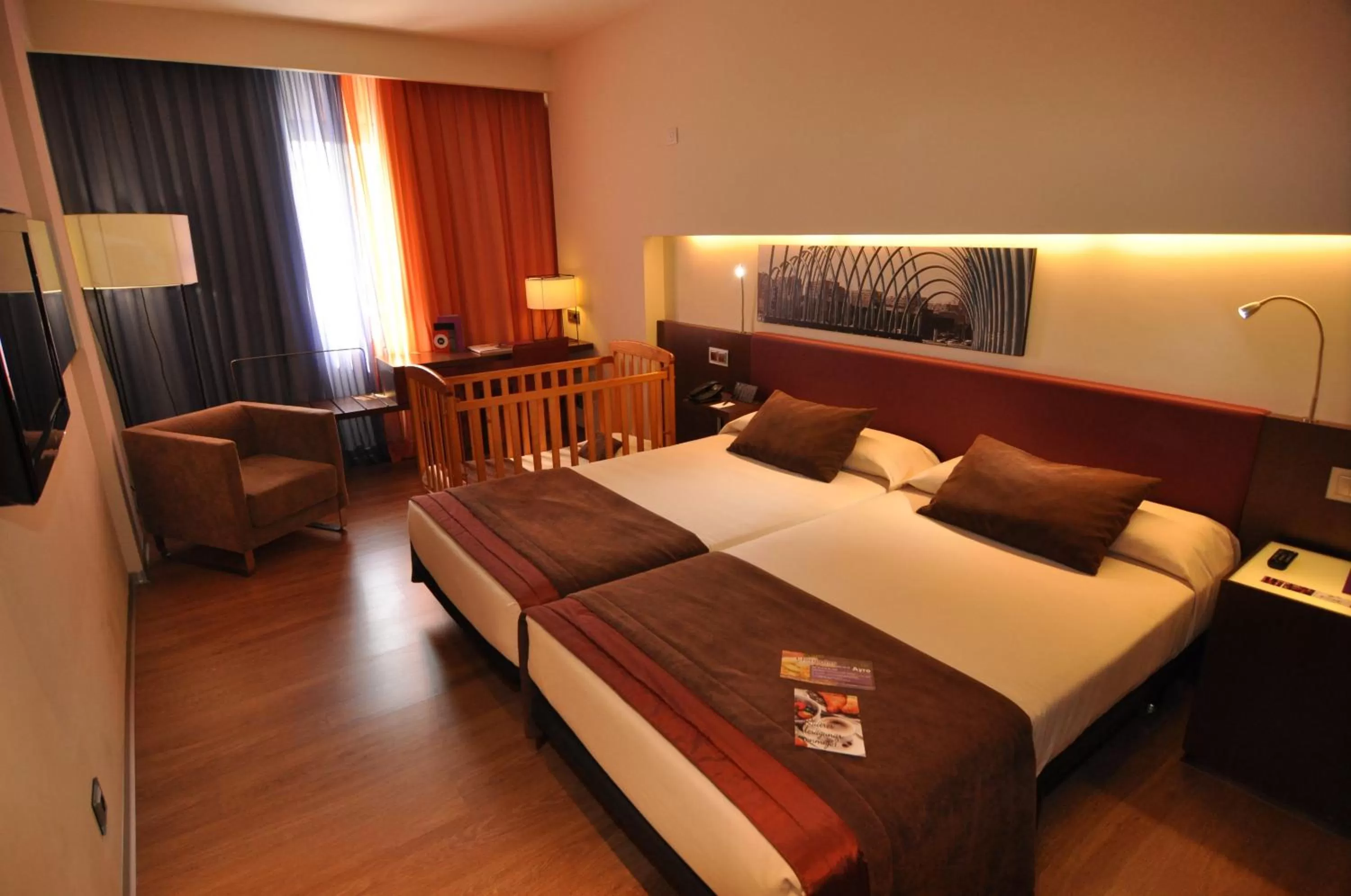 Premium Room in voco Madrid Retiro by IHG