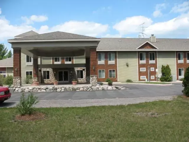 Pellston Lodge Pellston Lodge