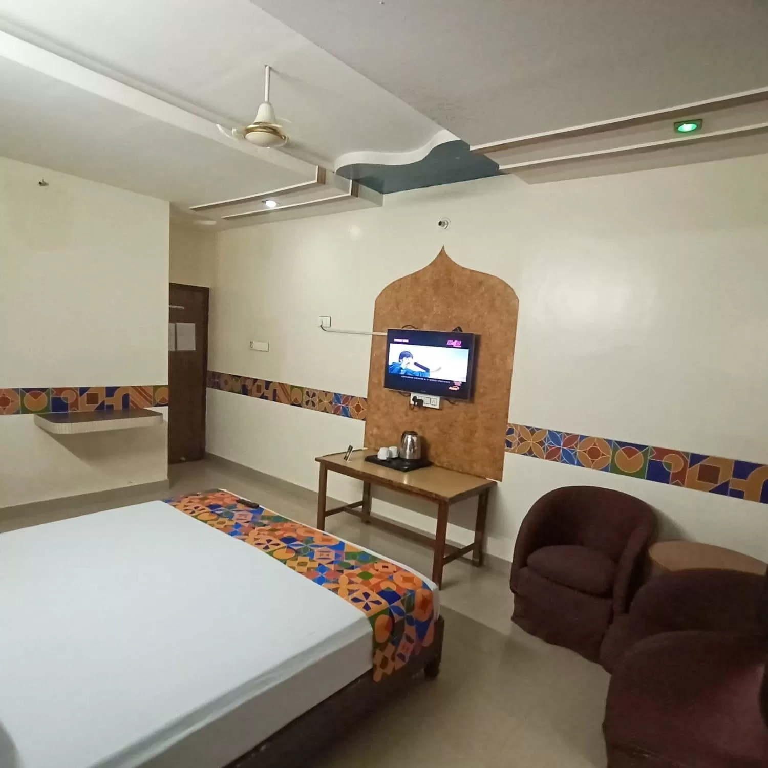 Superior King Room in Hotel Omni Plaza