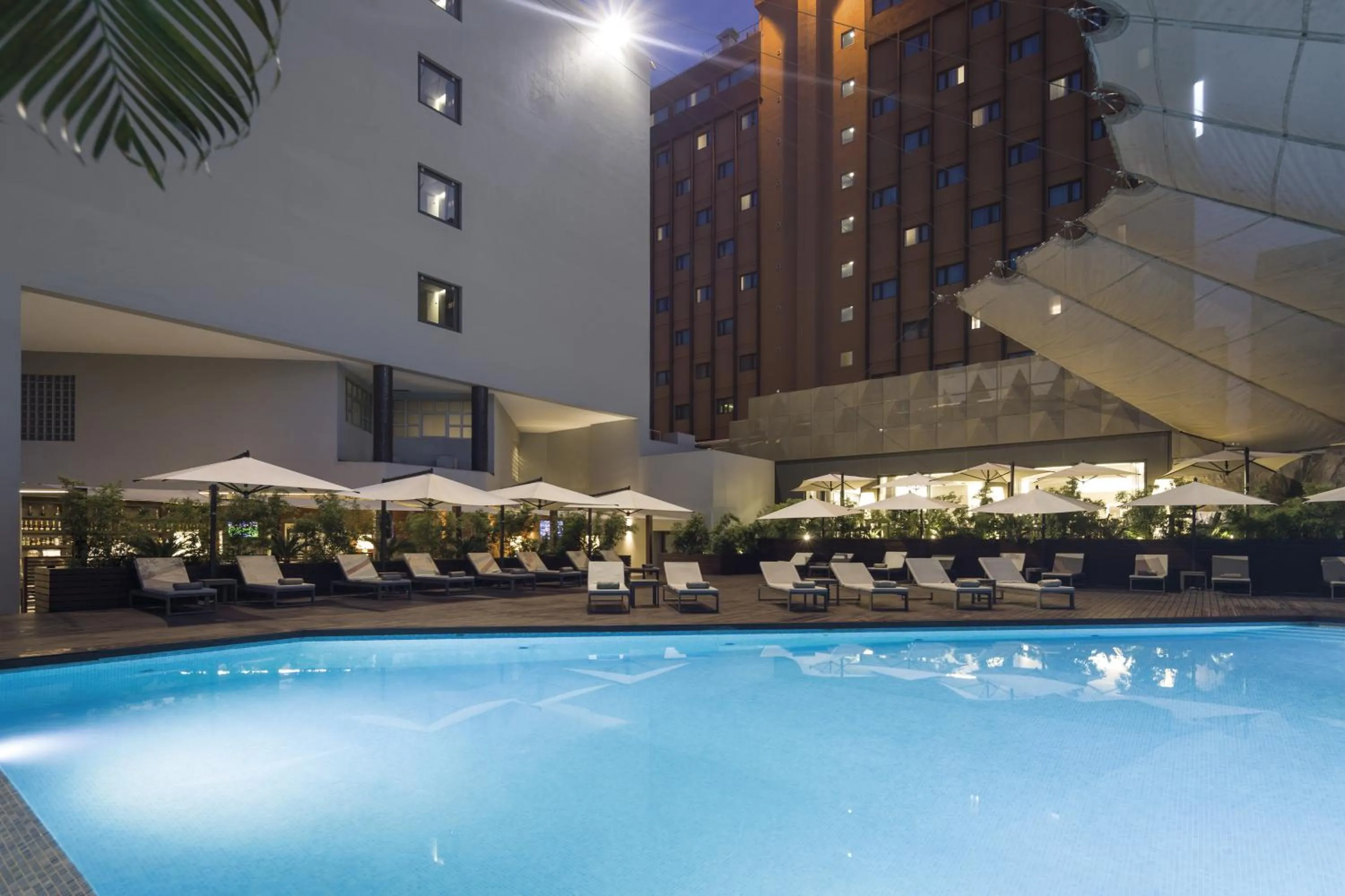 Pool view in Hotel Trópico