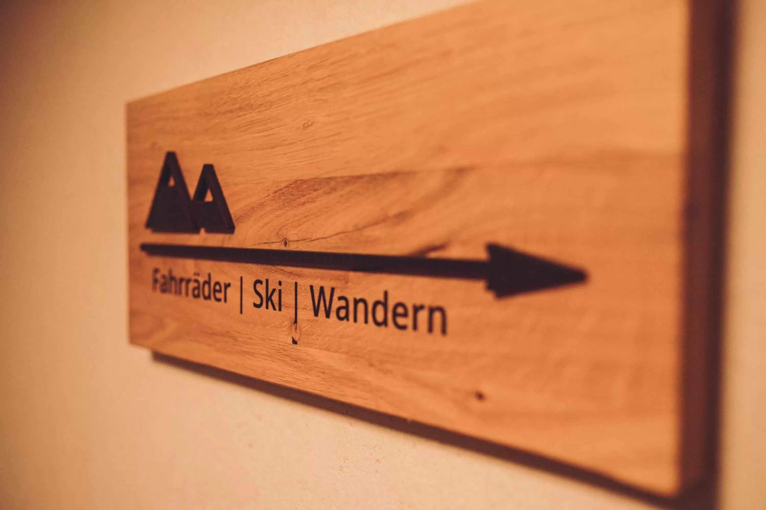 Logo/Certificate/Sign in Schlosshotel Brilon-Wald