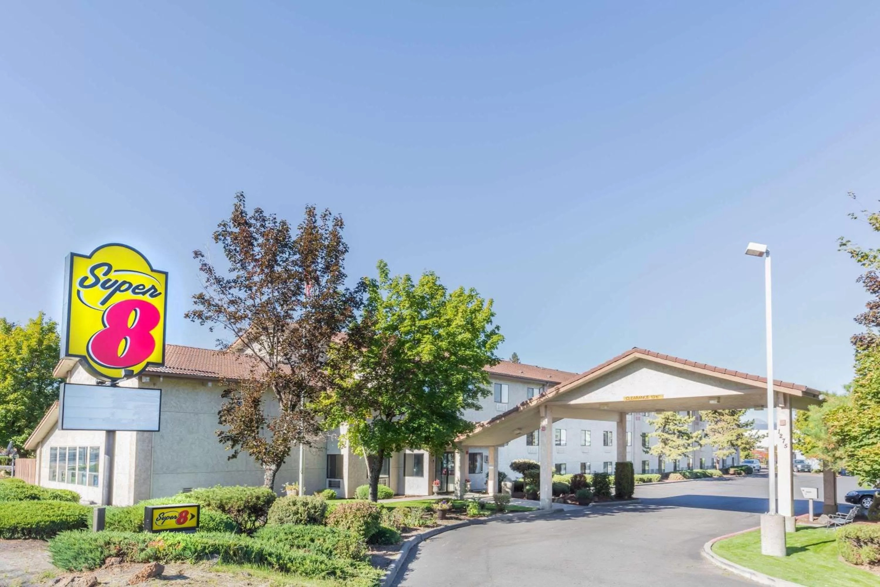 Property building in Super 8 by Wyndham Bend