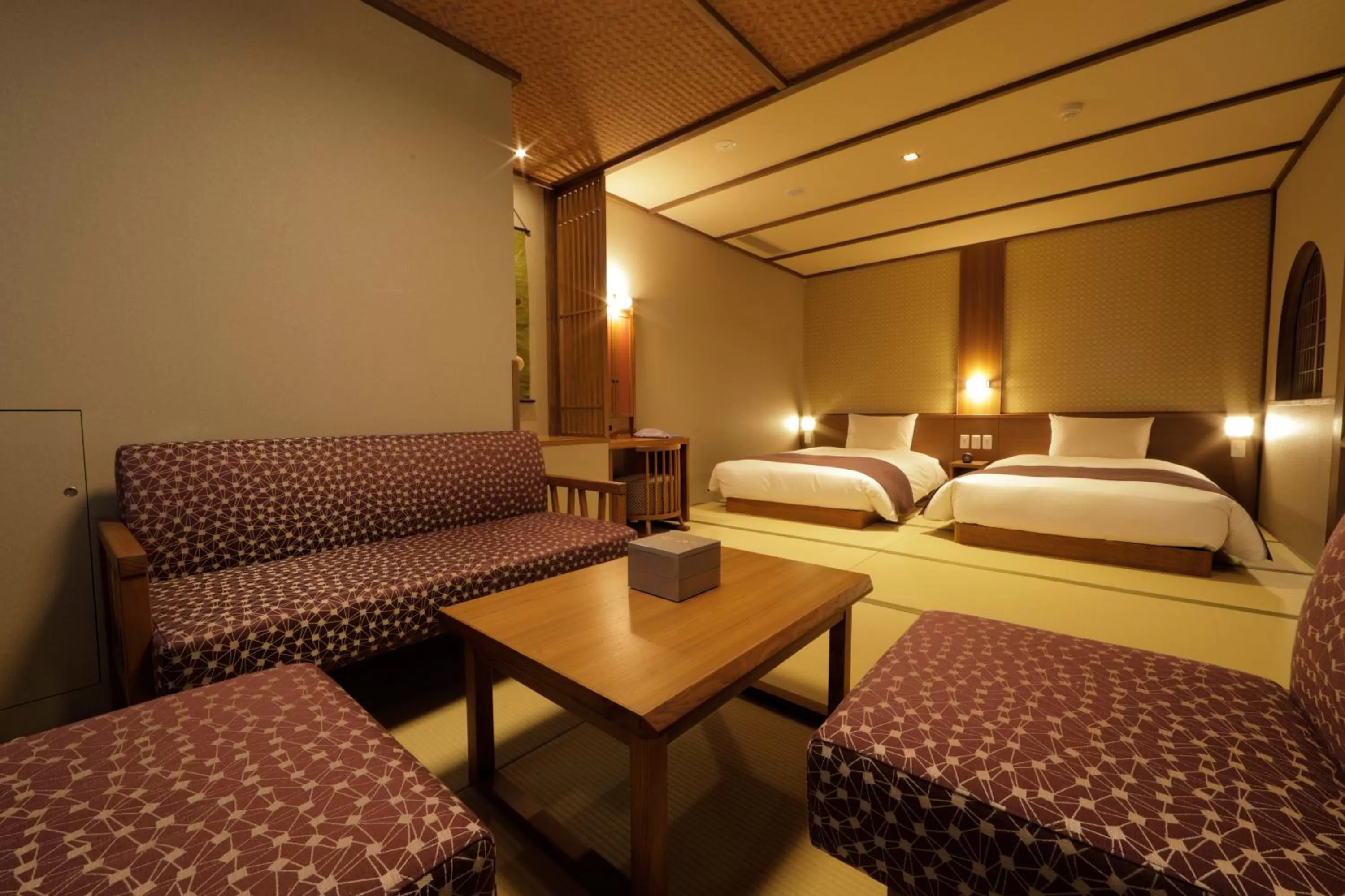 Quadruple Room with Private Bathroom in Yukinohana