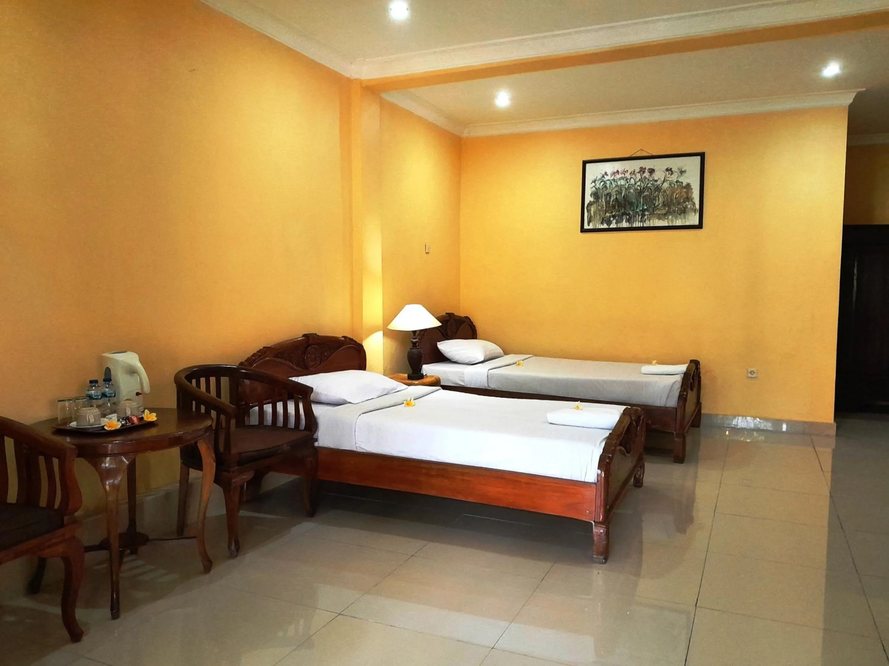 Deluxe Twin Room in Panorama Hotel