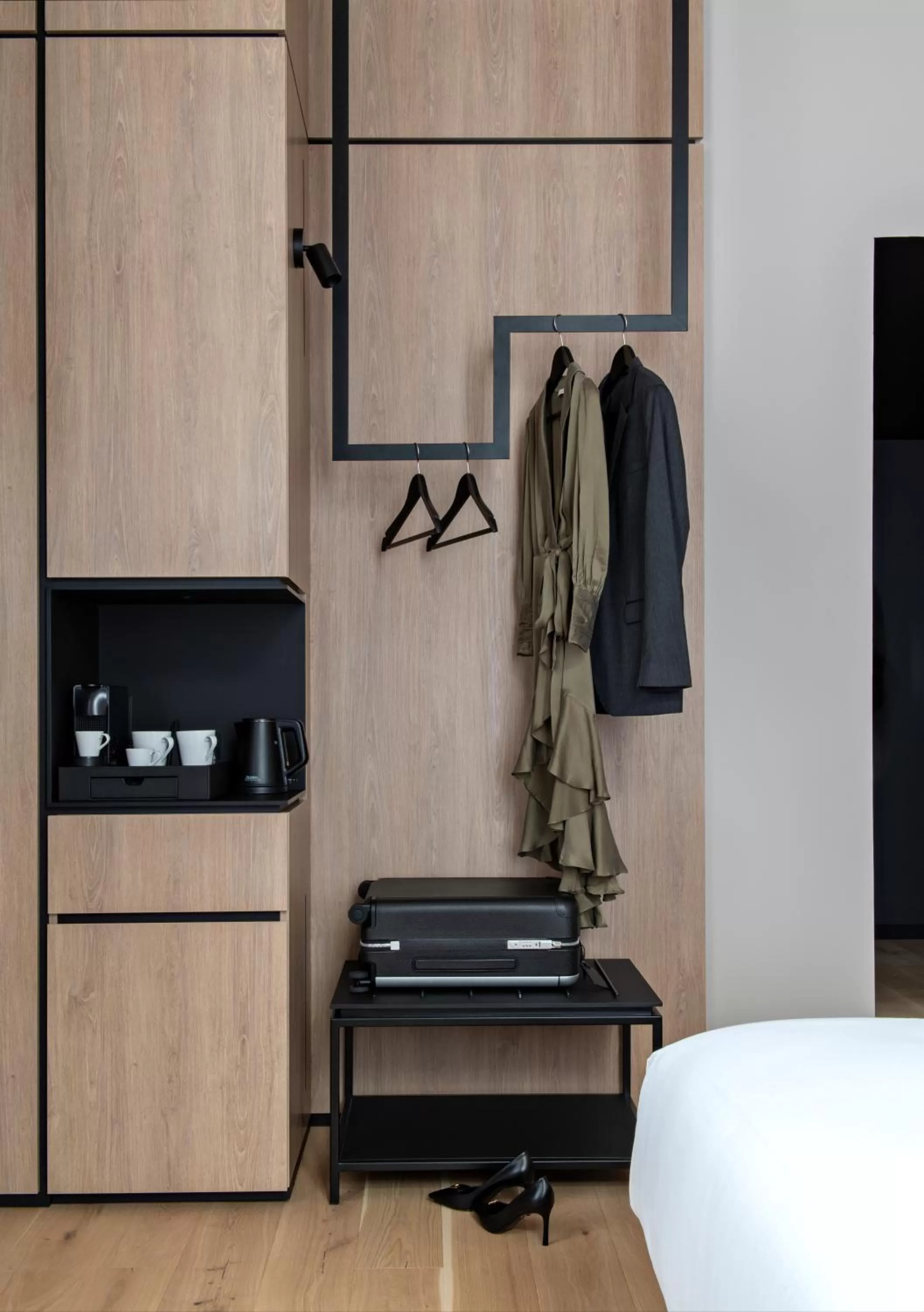 Deluxe Room in Hôtel LÉONOR the place to live