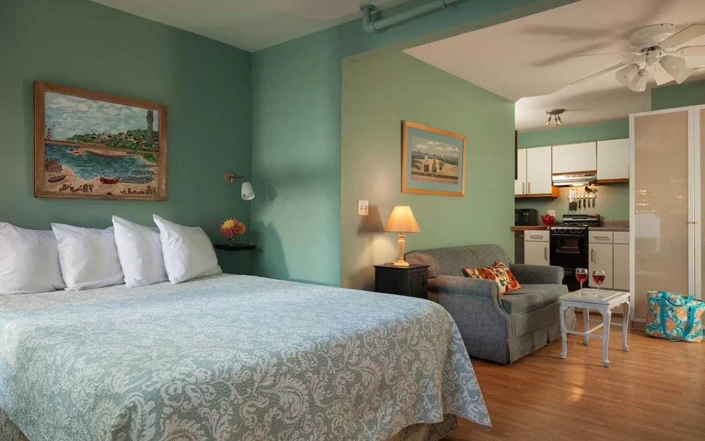One-Bedroom Apartment in The Provincetown Hotel at Gabriel's