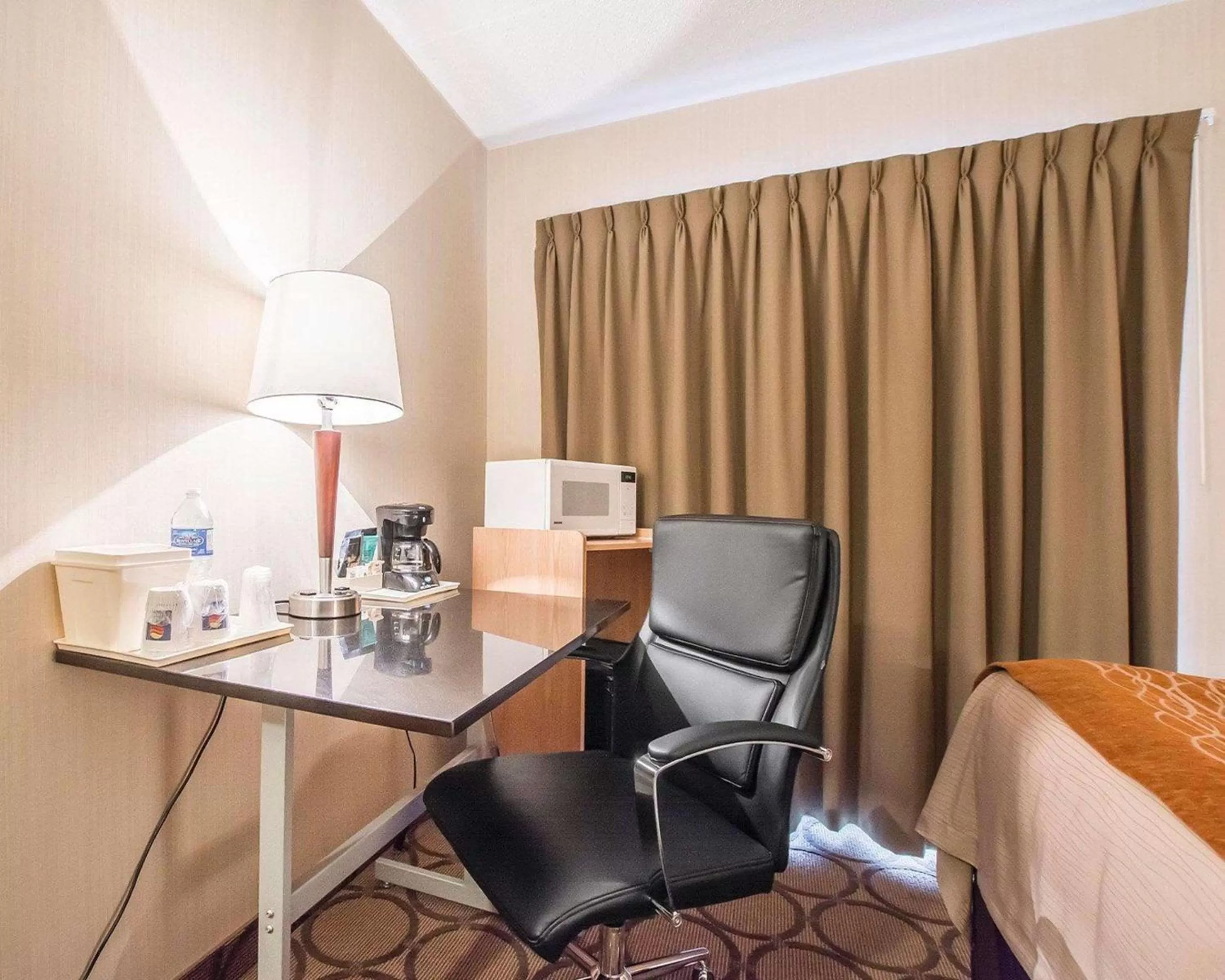 Deluxe Room with Two Double Beds - Ground Floor in Comfort Inn