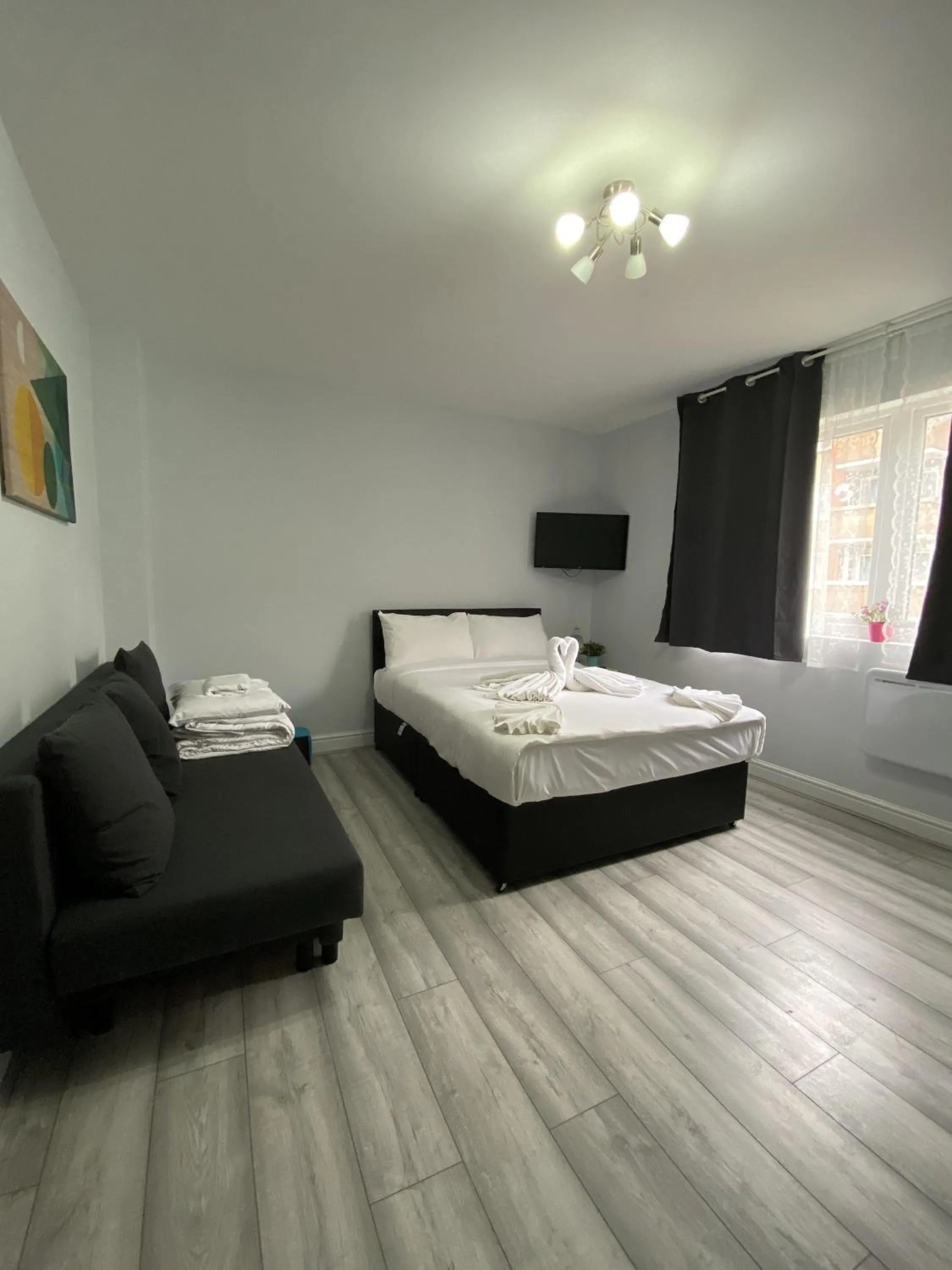 Comfortable - Cosy - Budget Studios in City Center