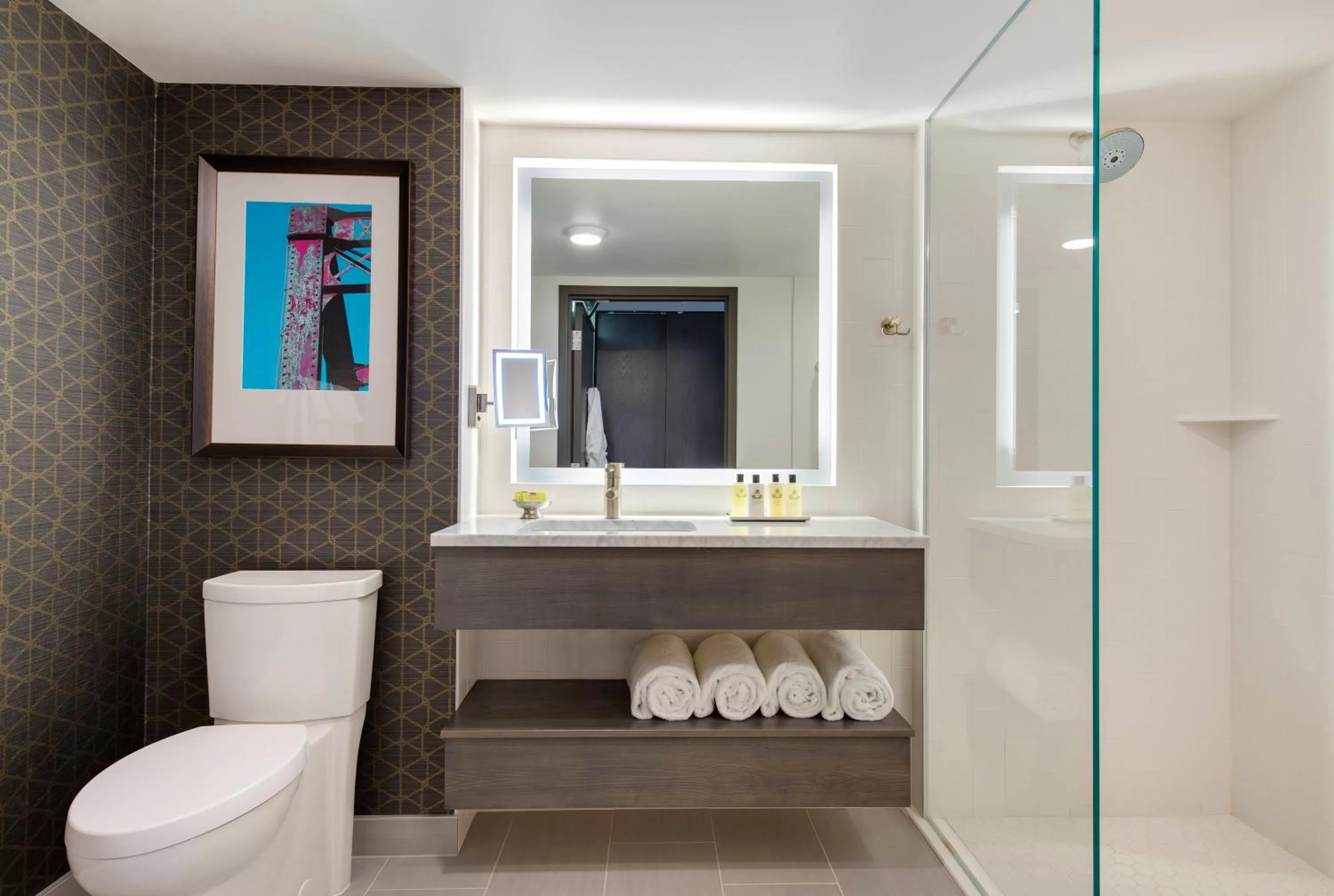 Executive King Room in InterContinental St. Paul Riverfront by IHG