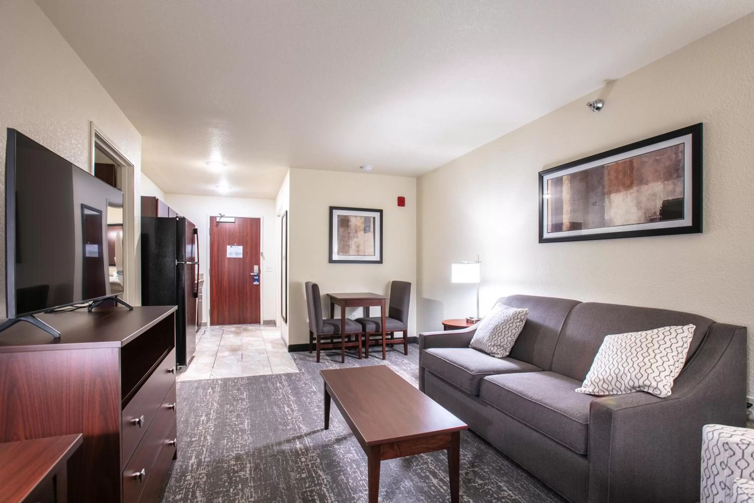 Family Room - Disability Access in Cobblestone Inn & Suites - Pine Bluffs
