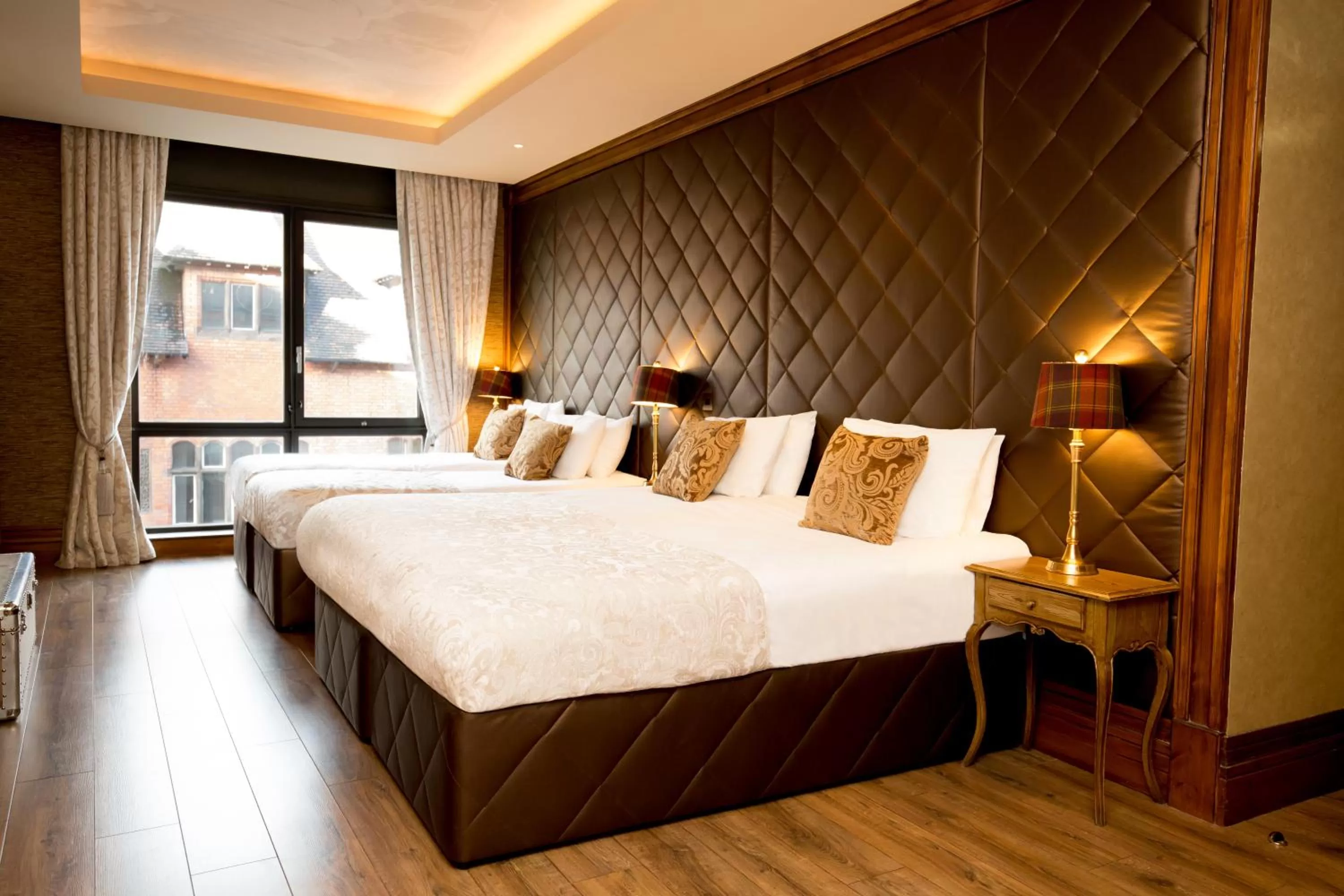 Luxury Room (Sleeping 9) in The Shankly Hotel