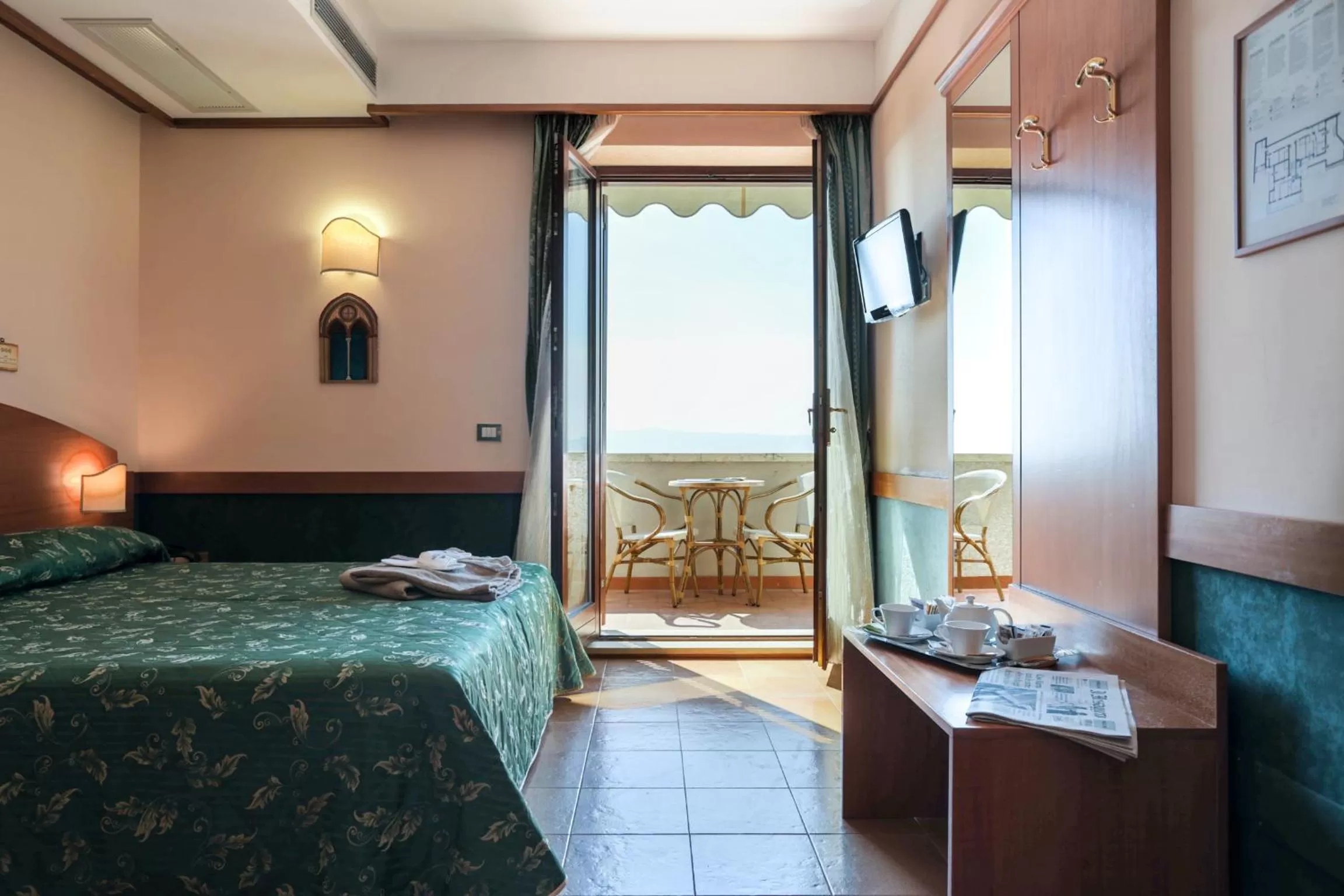 Standard Double Room - single occupancy in Hotel La Terrazza RESTAURANT & SPA