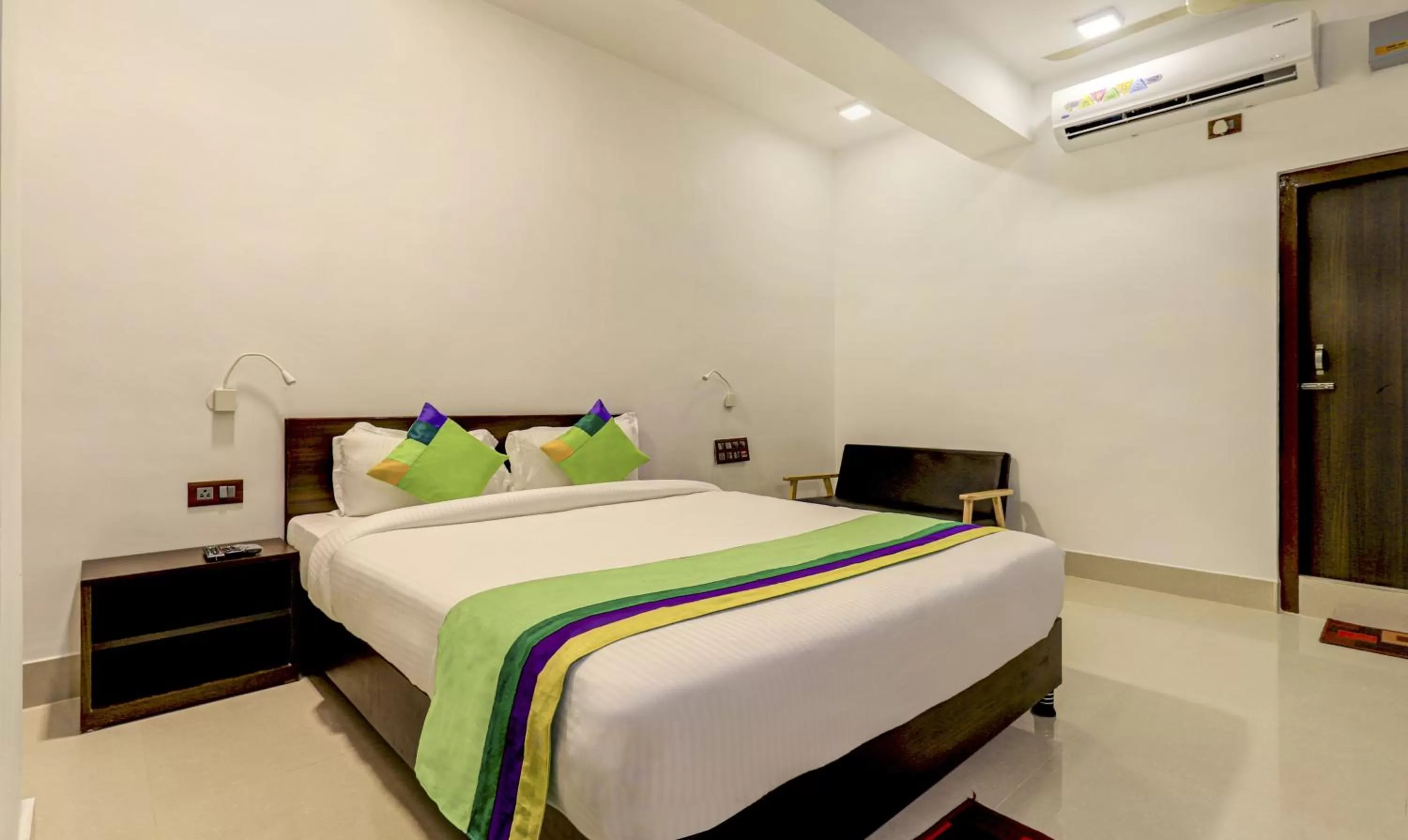 Superior Double Room - single occupancy in Treebo Arna Residency