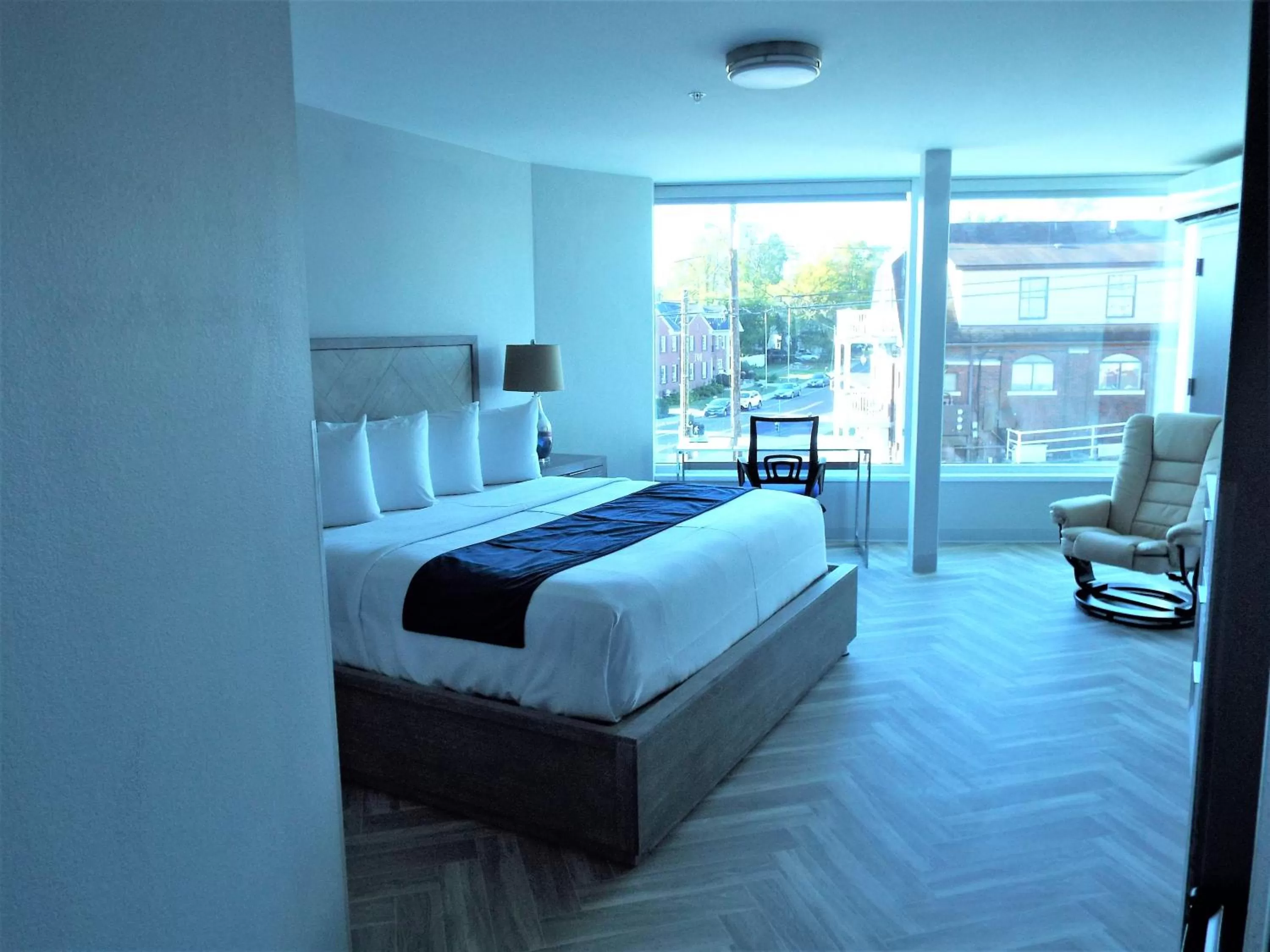 Family Room with Shower in Athens Central Hotel