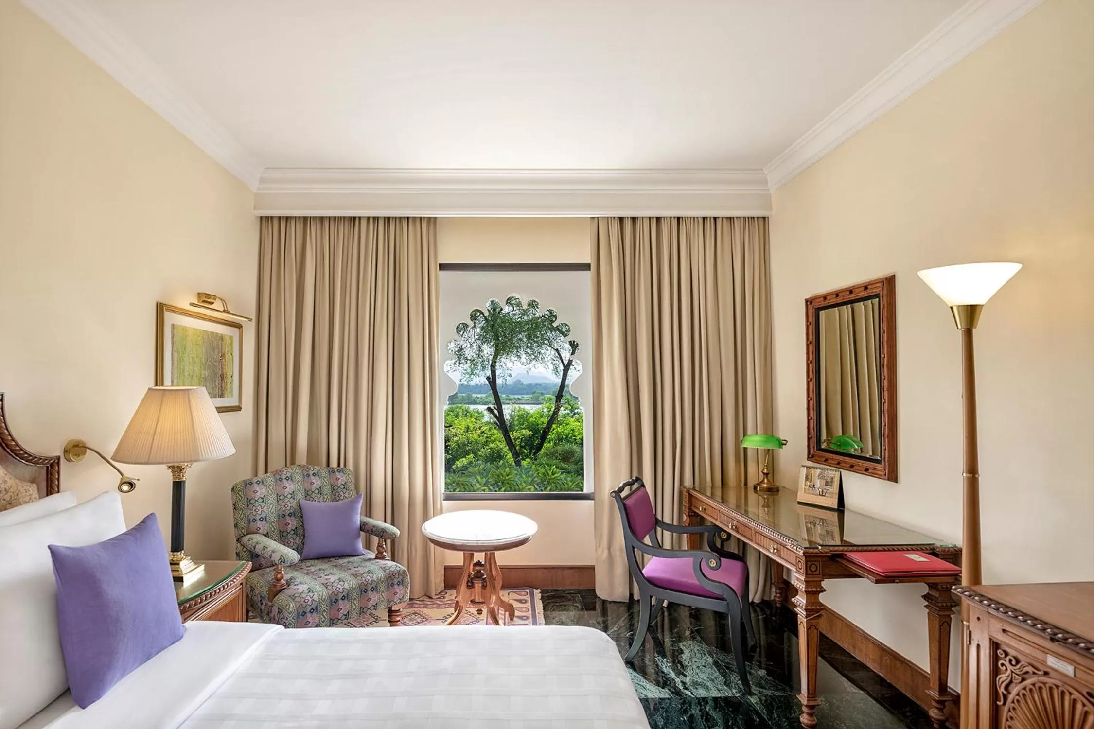 Deluxe Aravalli View Room King Bed in Trident Udaipur