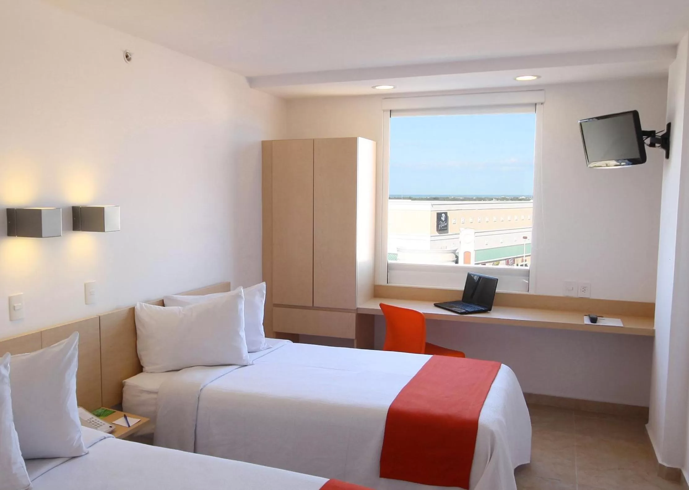 Superior Twin Room in One Coatzacoalcos Forum