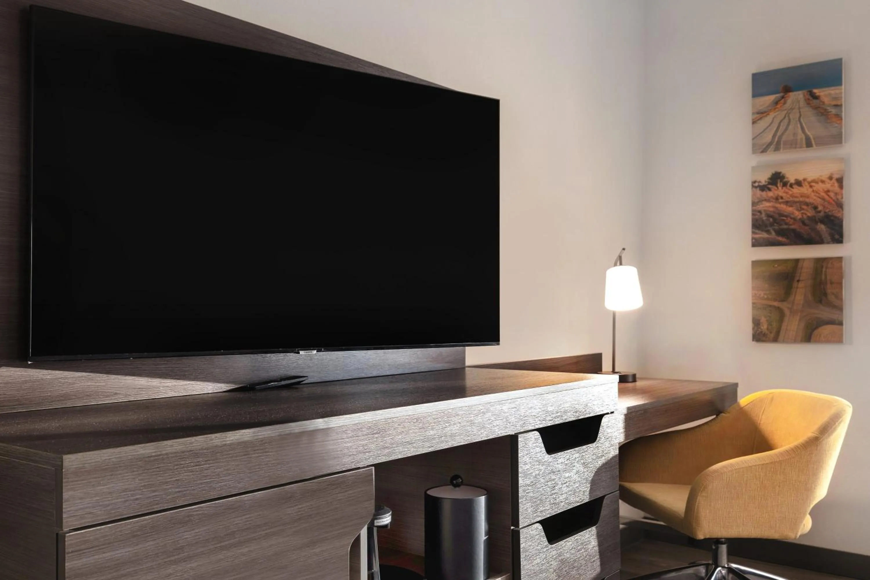 King Room in Hampton Inn Chicago Orland Park