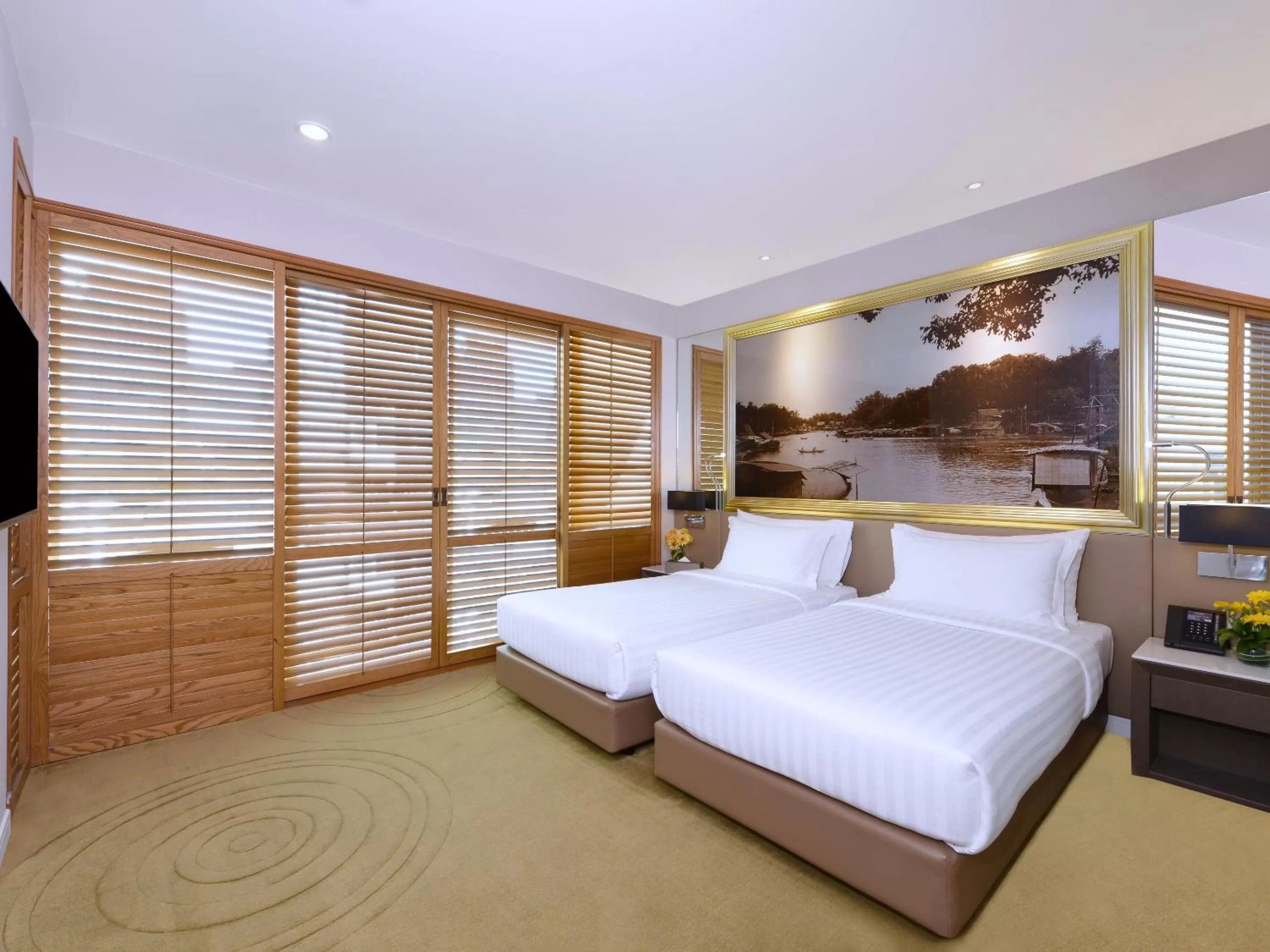 Two-Bedroom Balcony Suite in Grande Centre Point Ploenchit