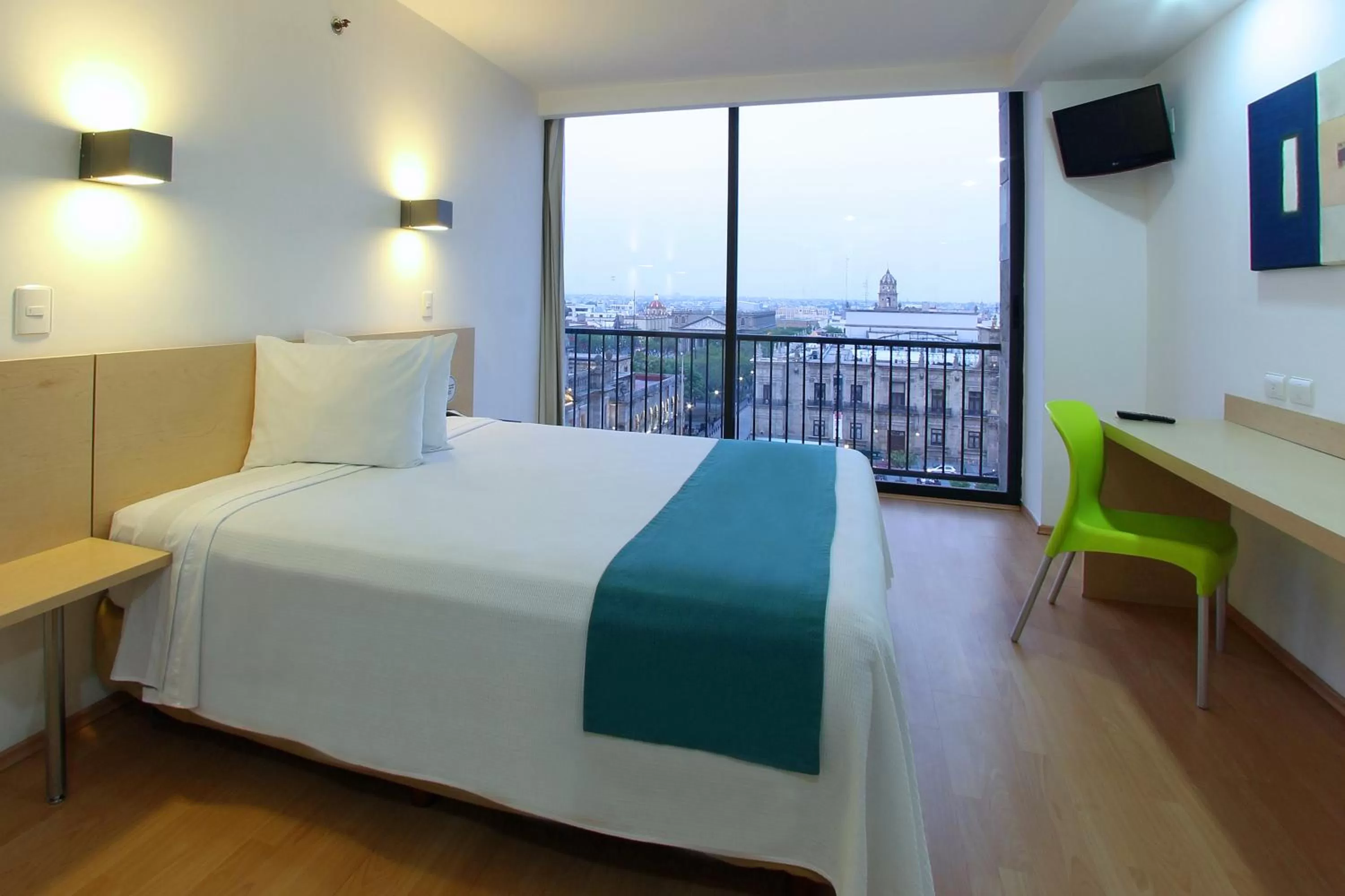 One Guadalajara Centro Historico