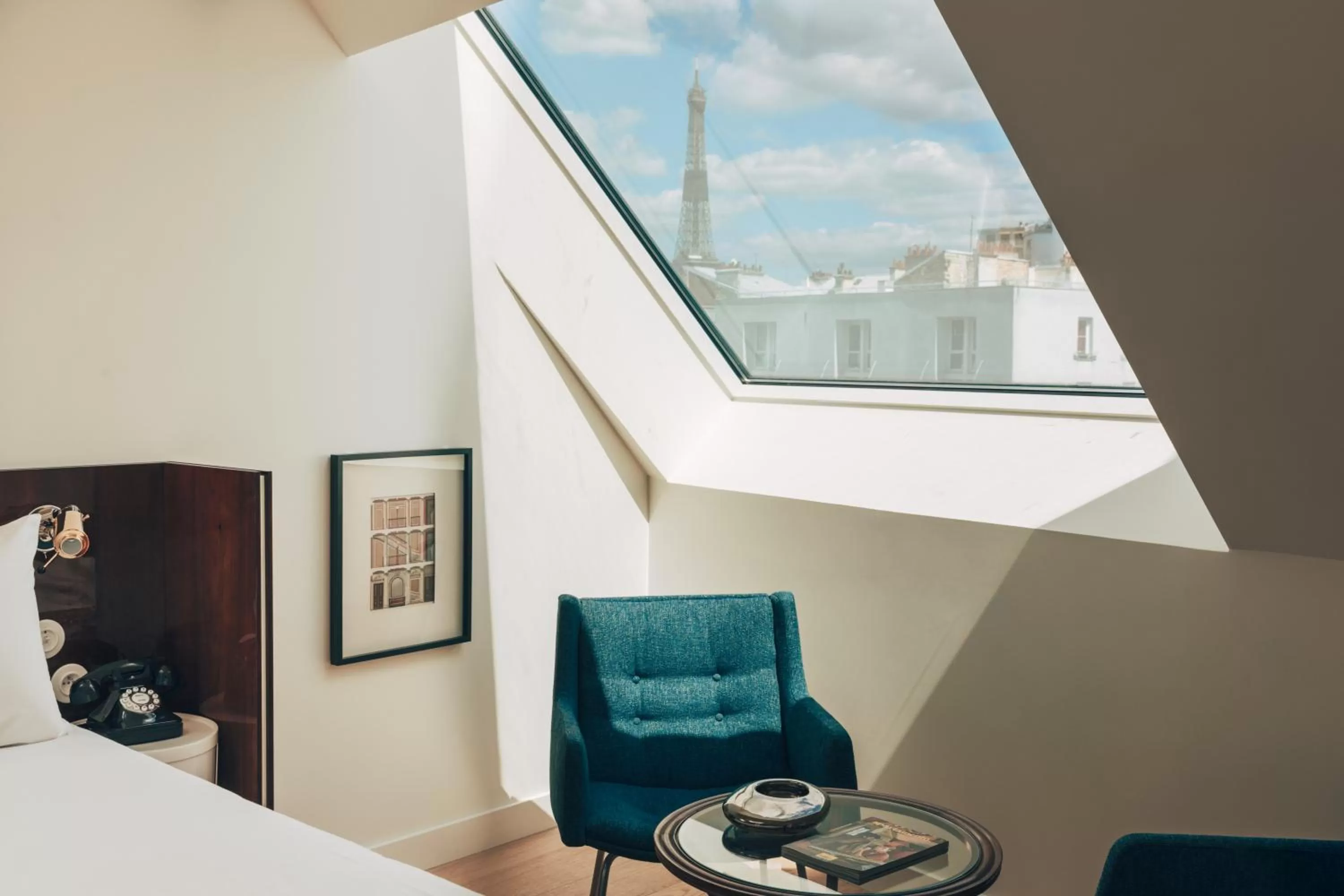 Junior Suite with Eiffel Tower View in Hôtel Wallace - Orso Hotels