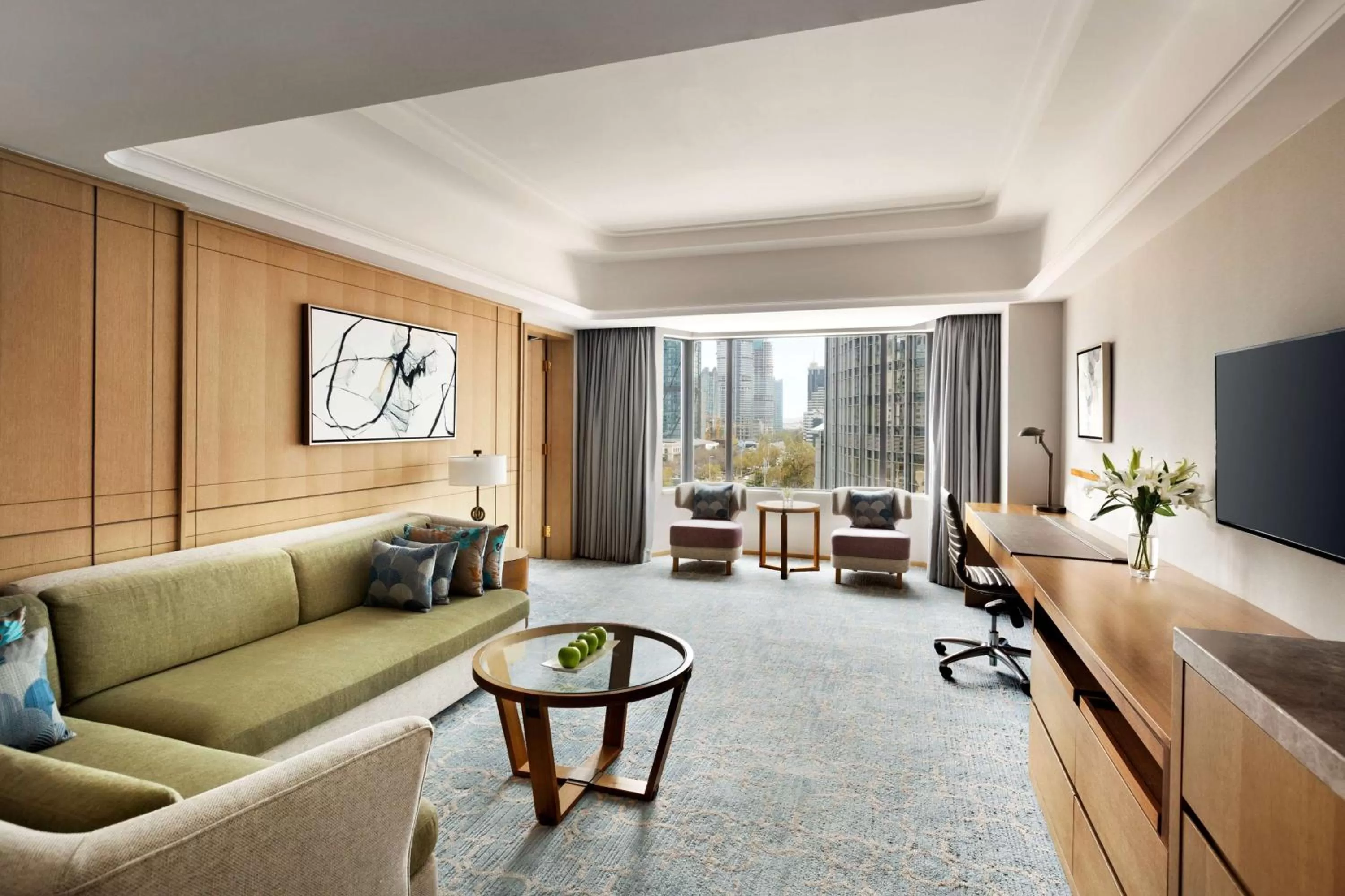 Executive King Suite - City Wing in Shangri-La Qingdao - May Fourth Square