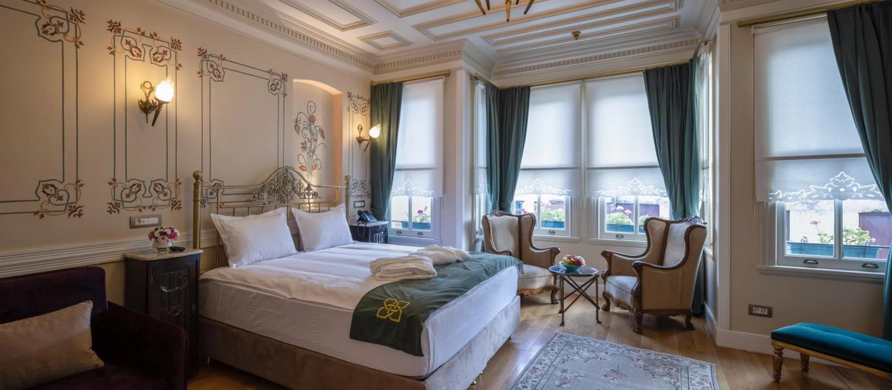 Deluxe Queen Room in Hotel Turkish House