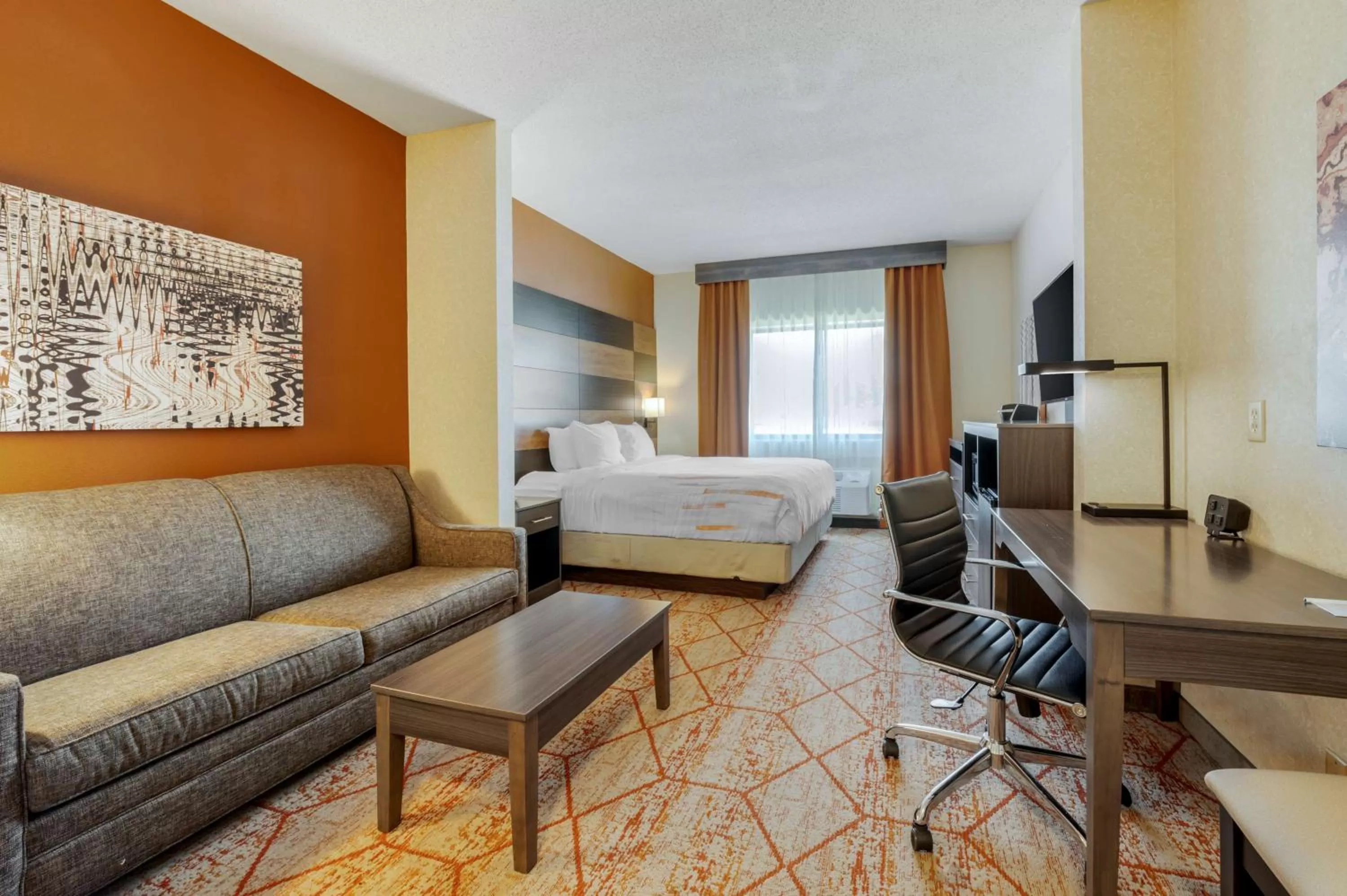 King Room with Sofa Bed in Best Western Plus Warsaw