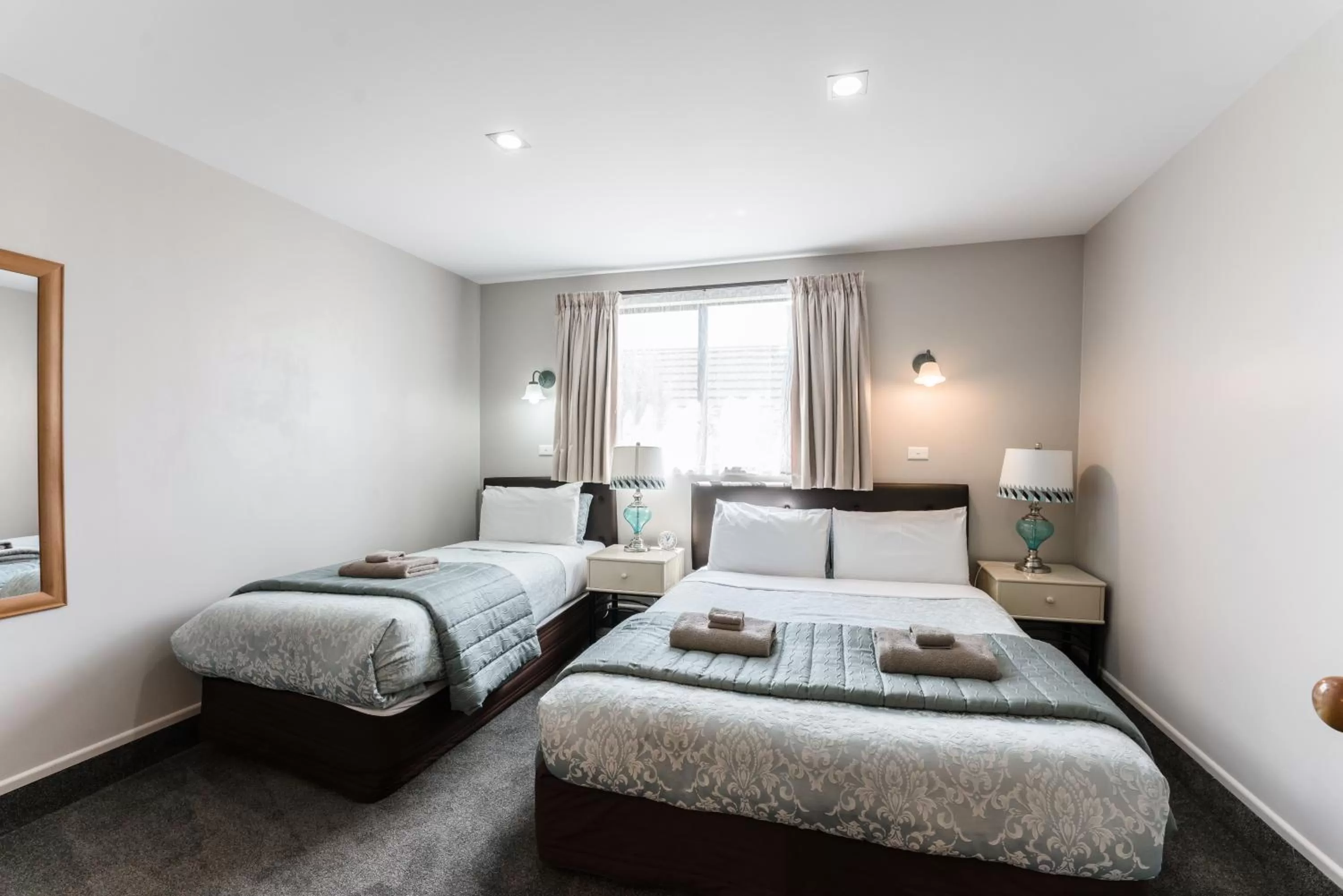 Deluxe One-Bedroom Apartment - single occupancy in Strathern Motor Lodge