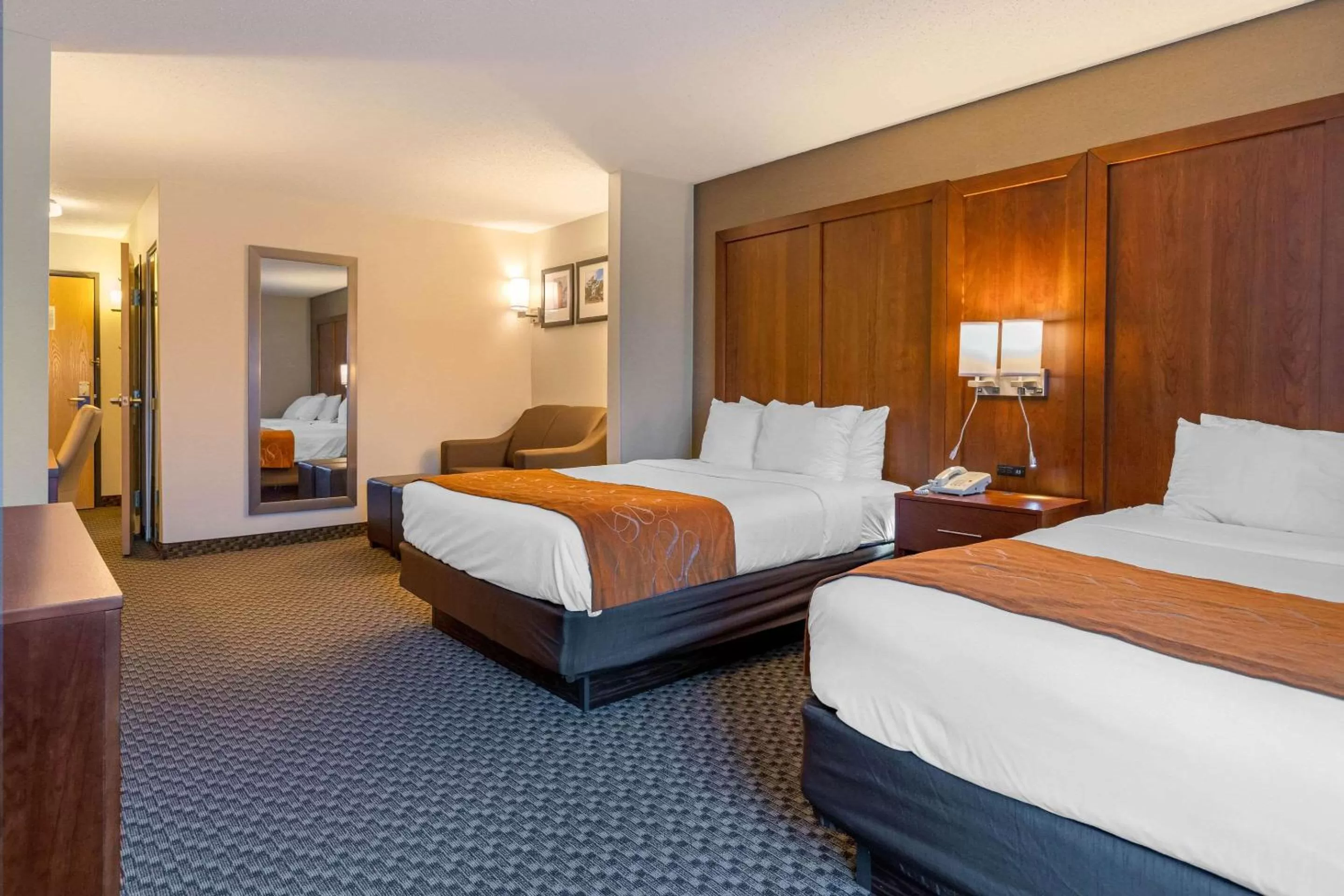 Suite with Two Queen Beds - Accessible/Non-Smoking in Comfort Suites South Haven near I-96