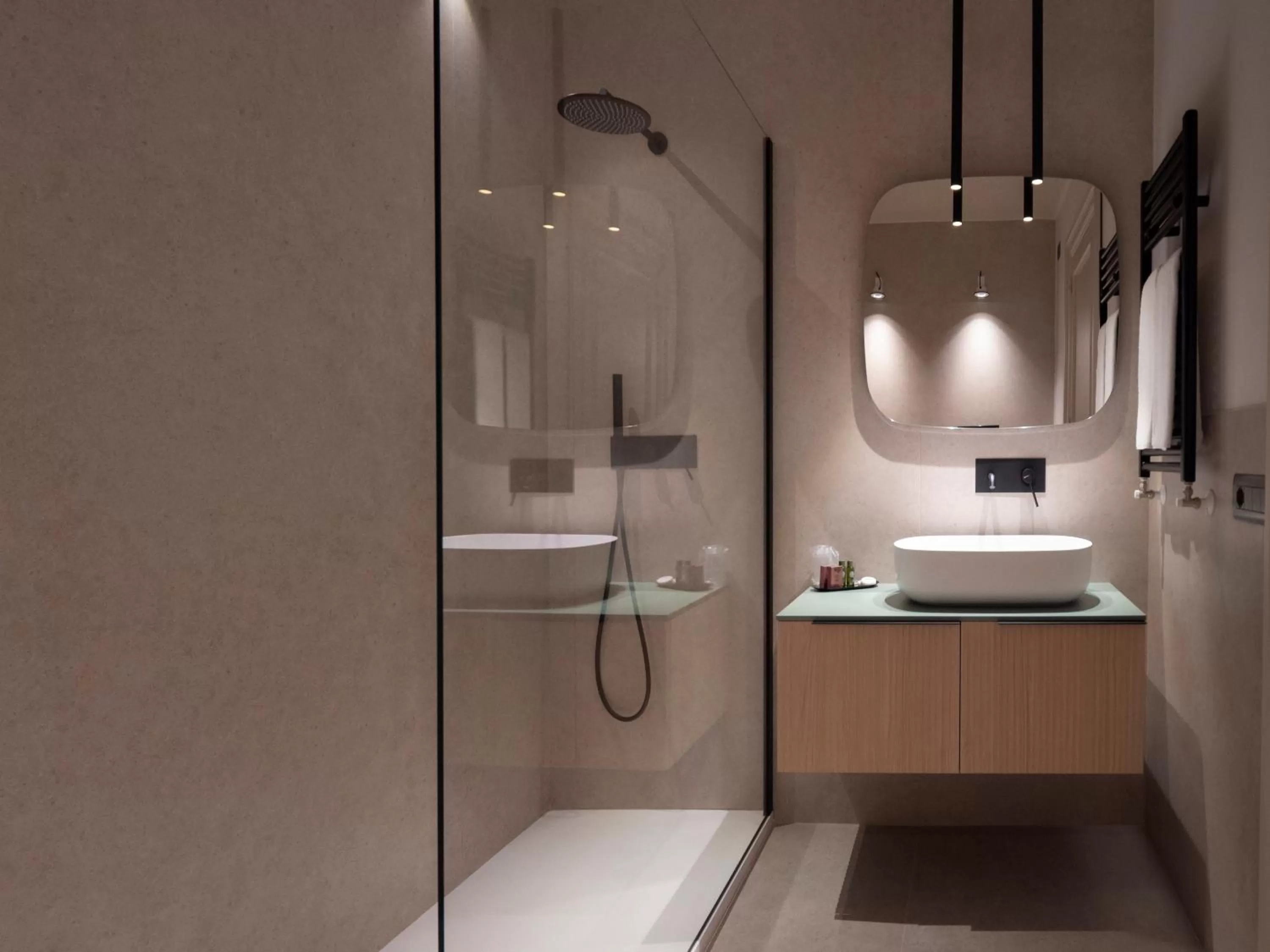 Superior Double Room with Sea View and Jacuzzi in Villa Favorita Hotel & Events