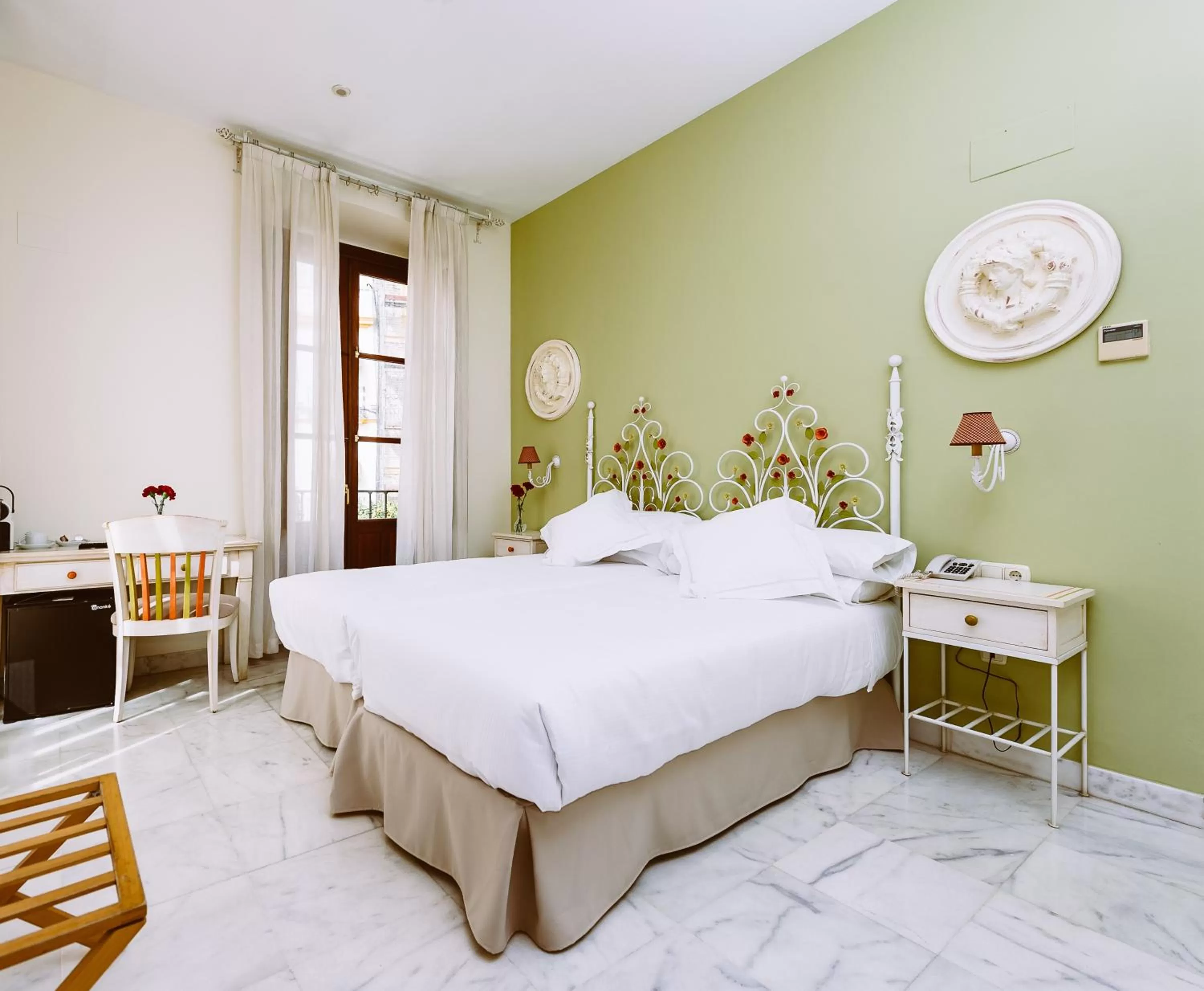 Twin Room in Basic Hotel Doña Manuela