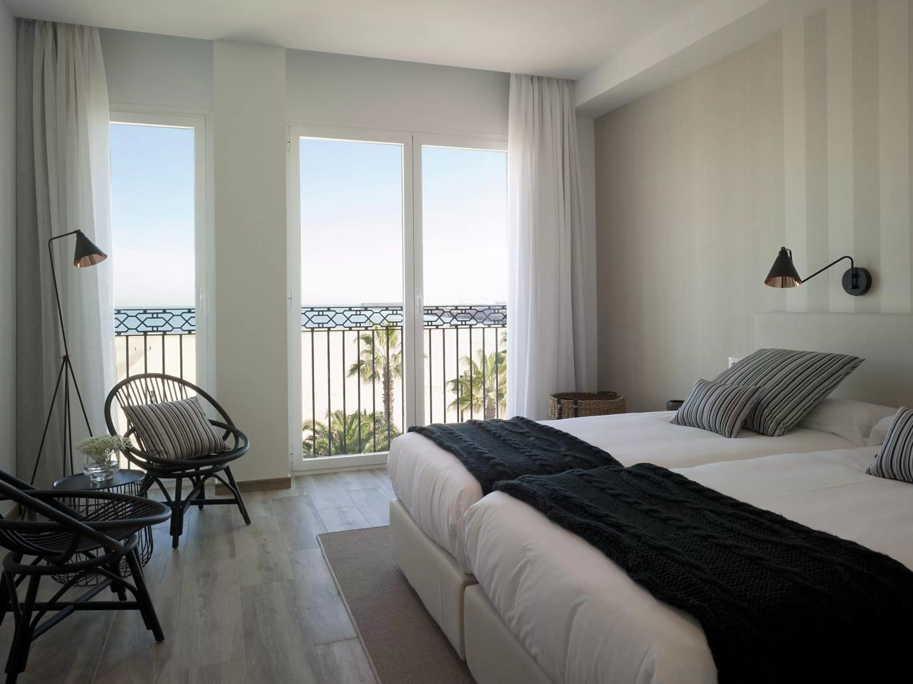 Double Room with Sea View in Hotel Boutique Balandret