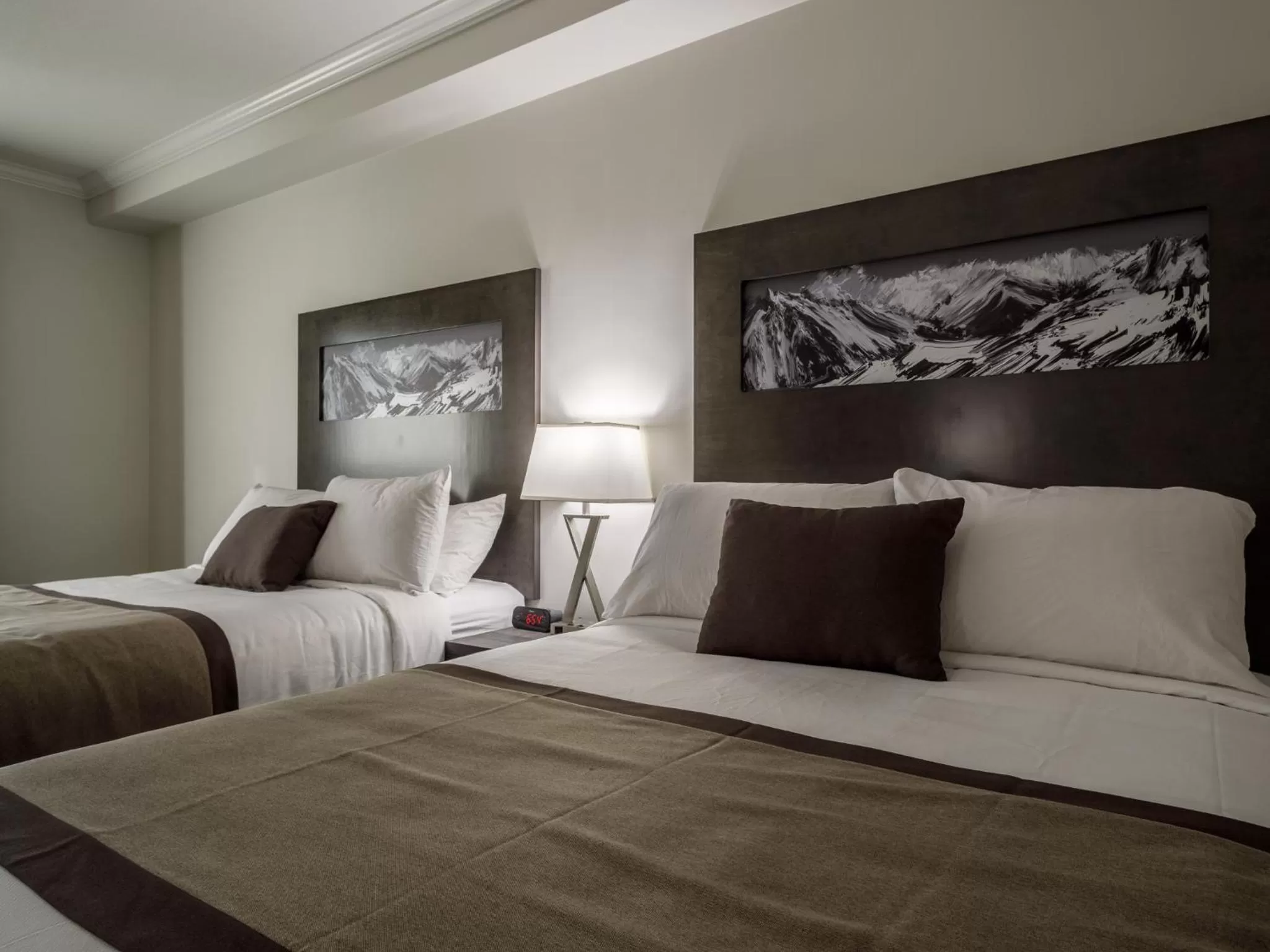 Queen Room with Two Queen Beds - Non-Smoking in Ramada by Wyndham Revelstoke