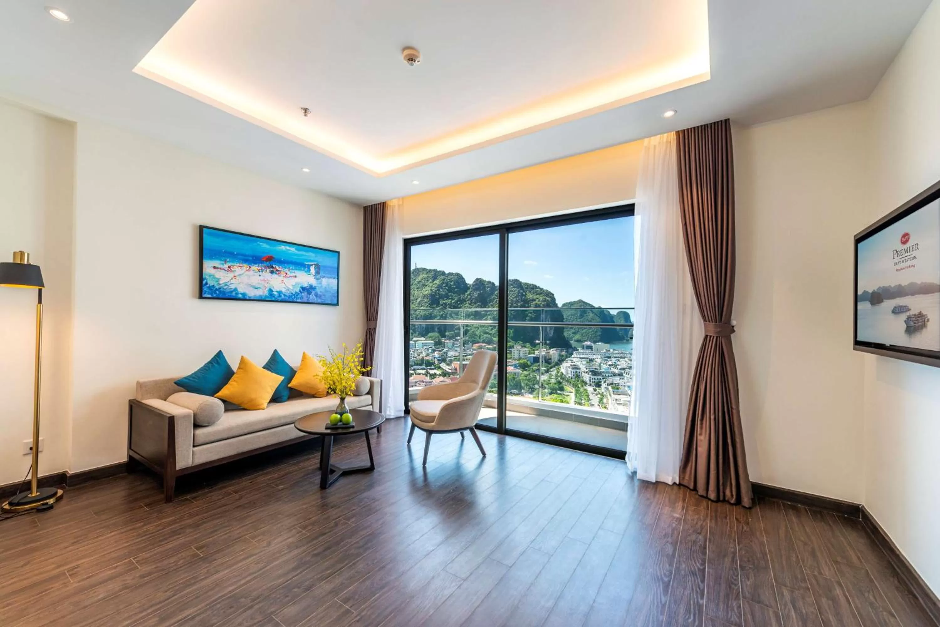 Two-Bedroom Junior King Suite with Balcony and Bayview - Non-Smoking in Best Western Premier Sapphire Ha Long