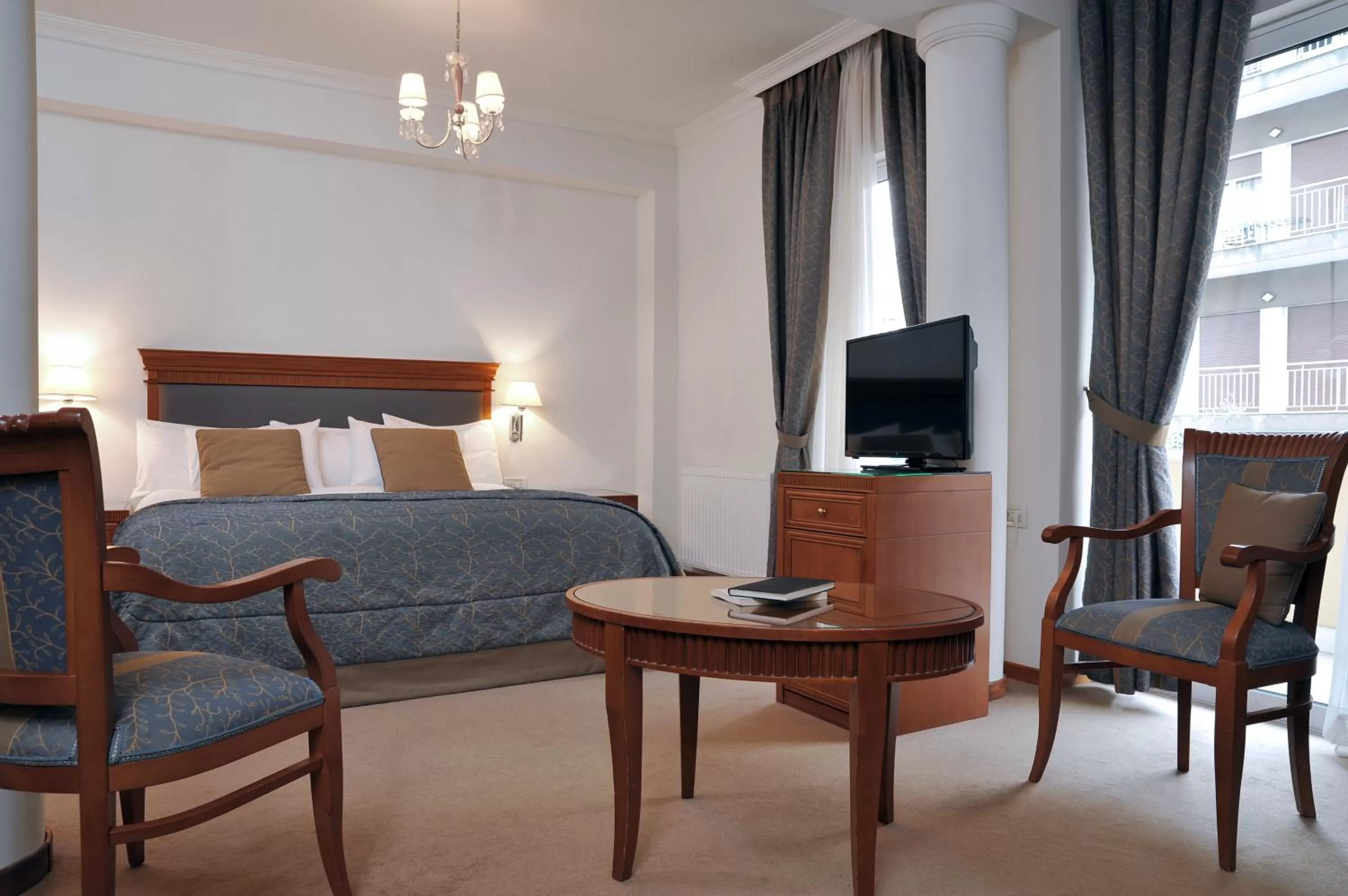 Junior Suite with Spa Bath and Private Balcony in Athens Atrium Hotel & Jacuzzi Suites