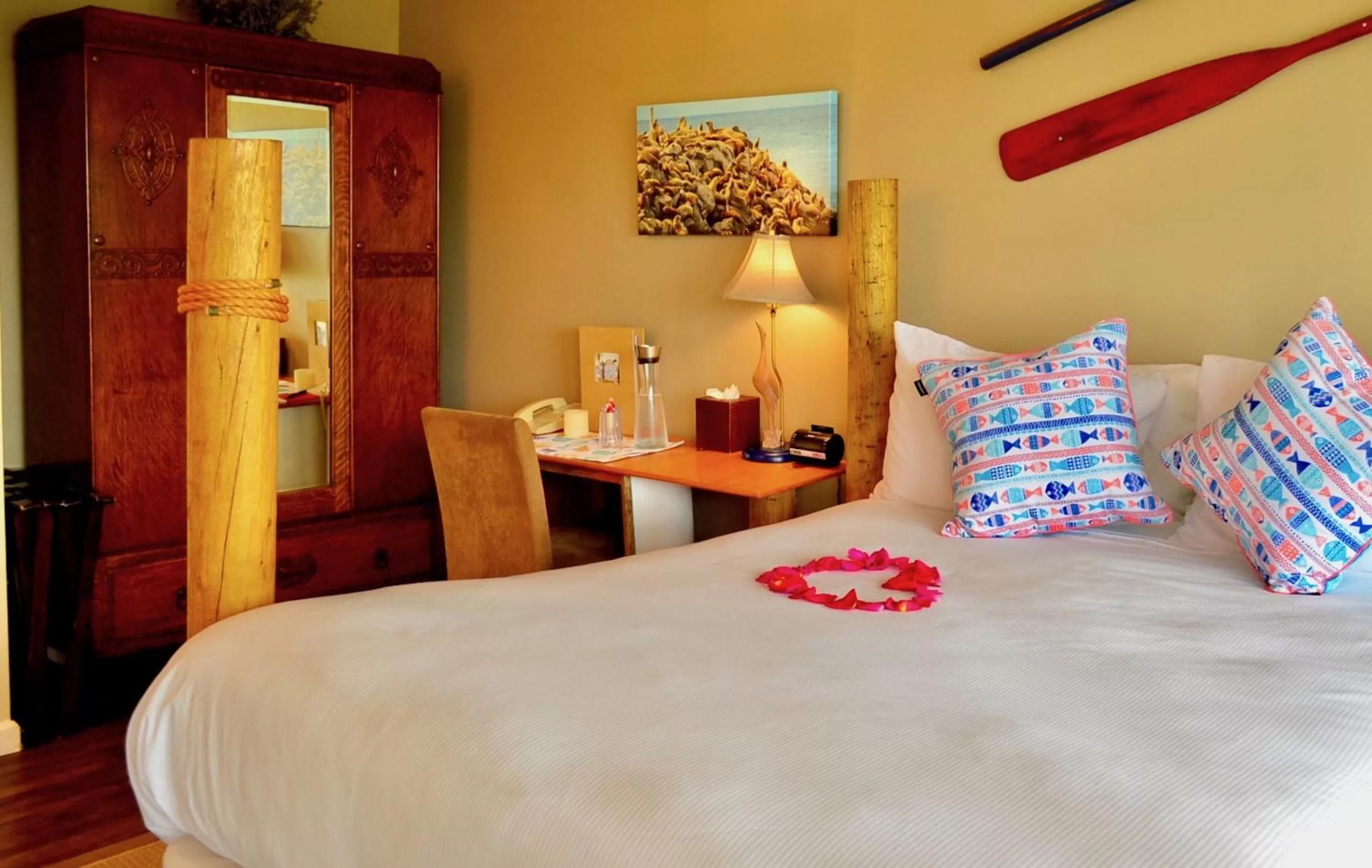 Deluxe Double Room with River View in Captain's Inn at Moss Landing