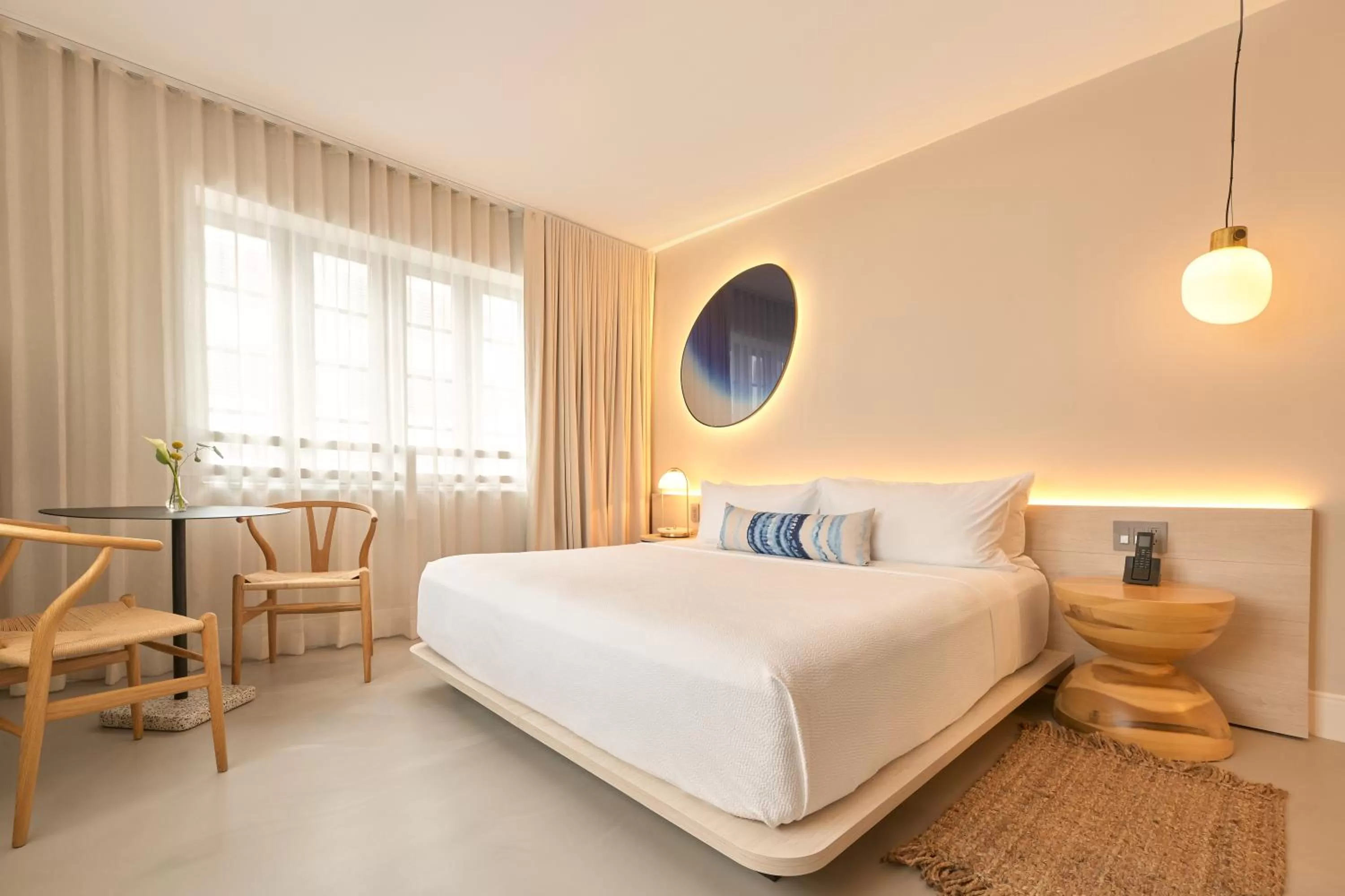 Courtyard Superior King in Hotel Greystone - Adults Only