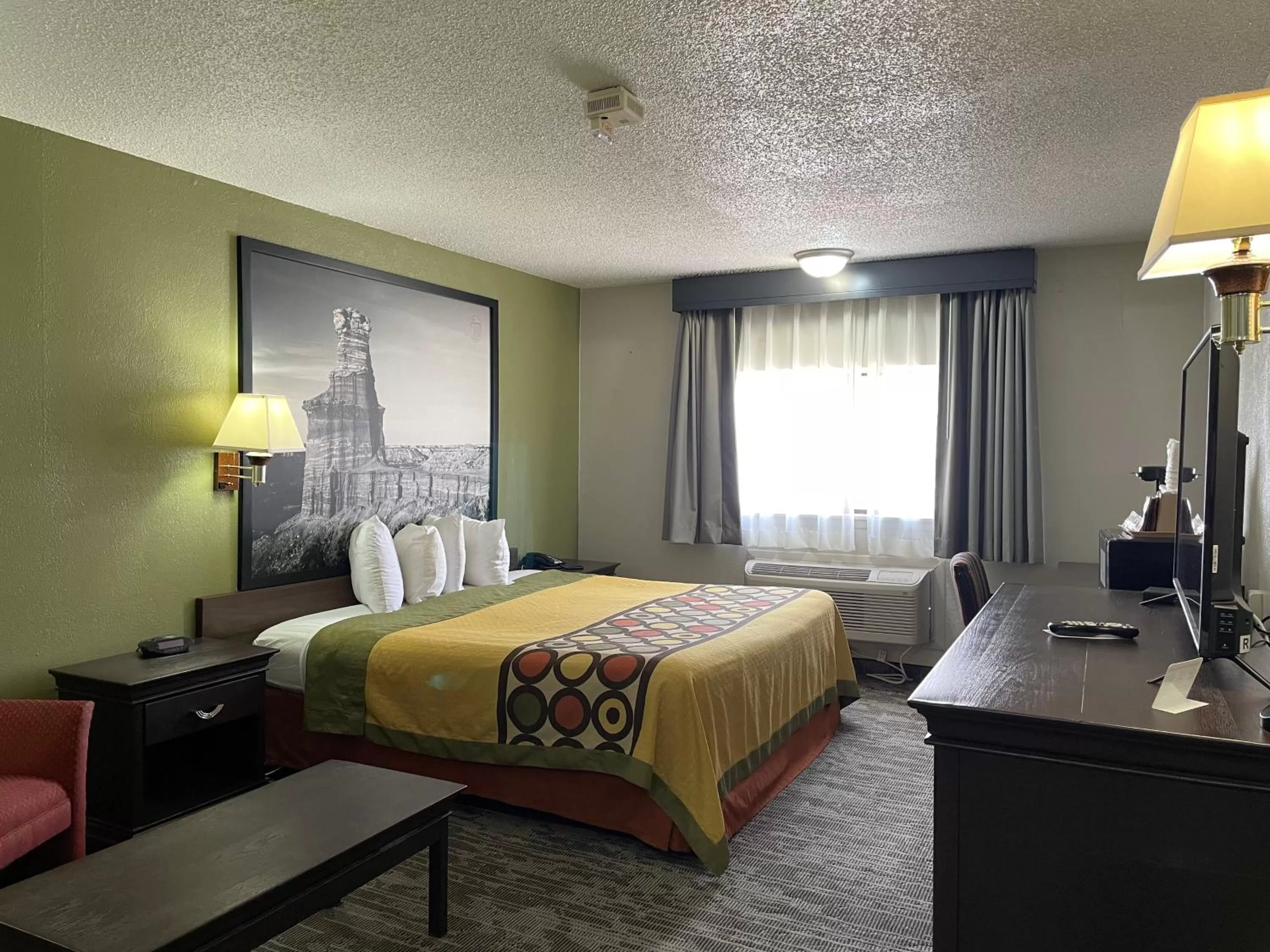 King Room - Mobility Access/Non-Smoking in Super 8 by Wyndham Amarillo Central TX