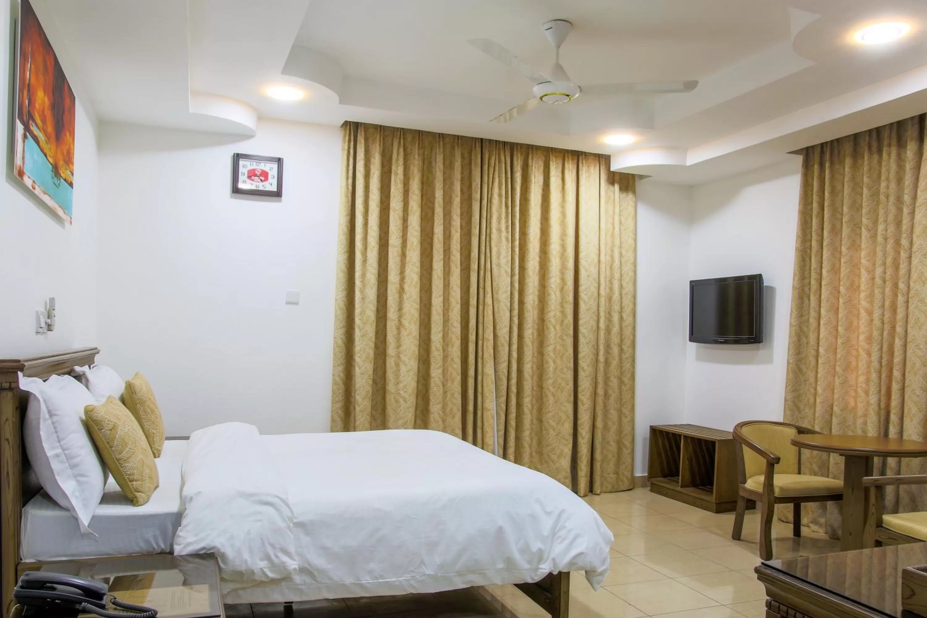 Standard Single Room in Sleep Inn Hotel - City Centre