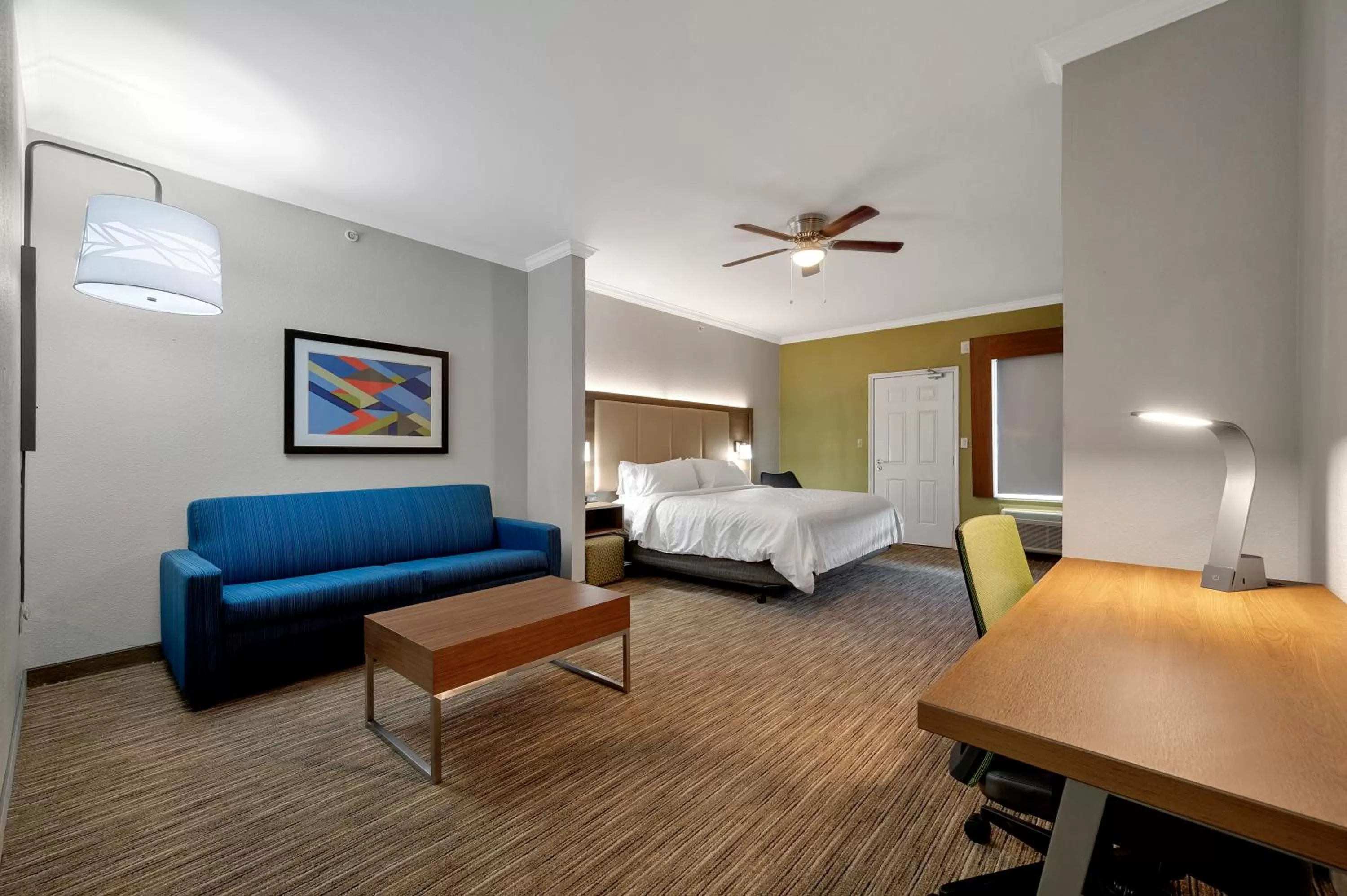 King Suite with Sofa Bed in Holiday Inn Express Hotel & Suites Lufkin South, an IHG Hotel
