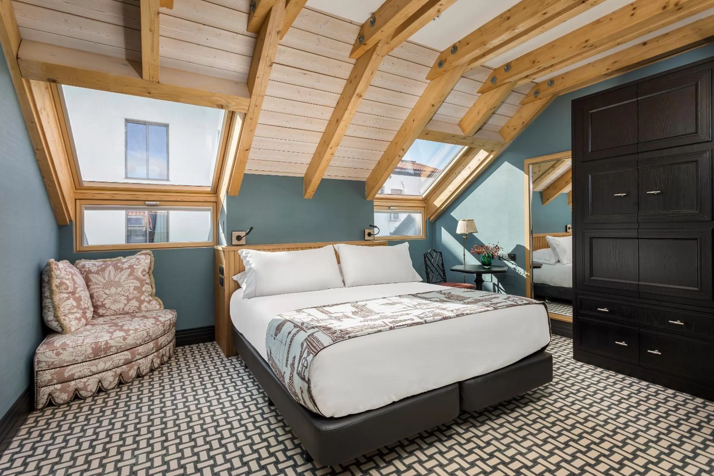 Deluxe Double or Twin Room in Room Mate Collection Alba, Madrid