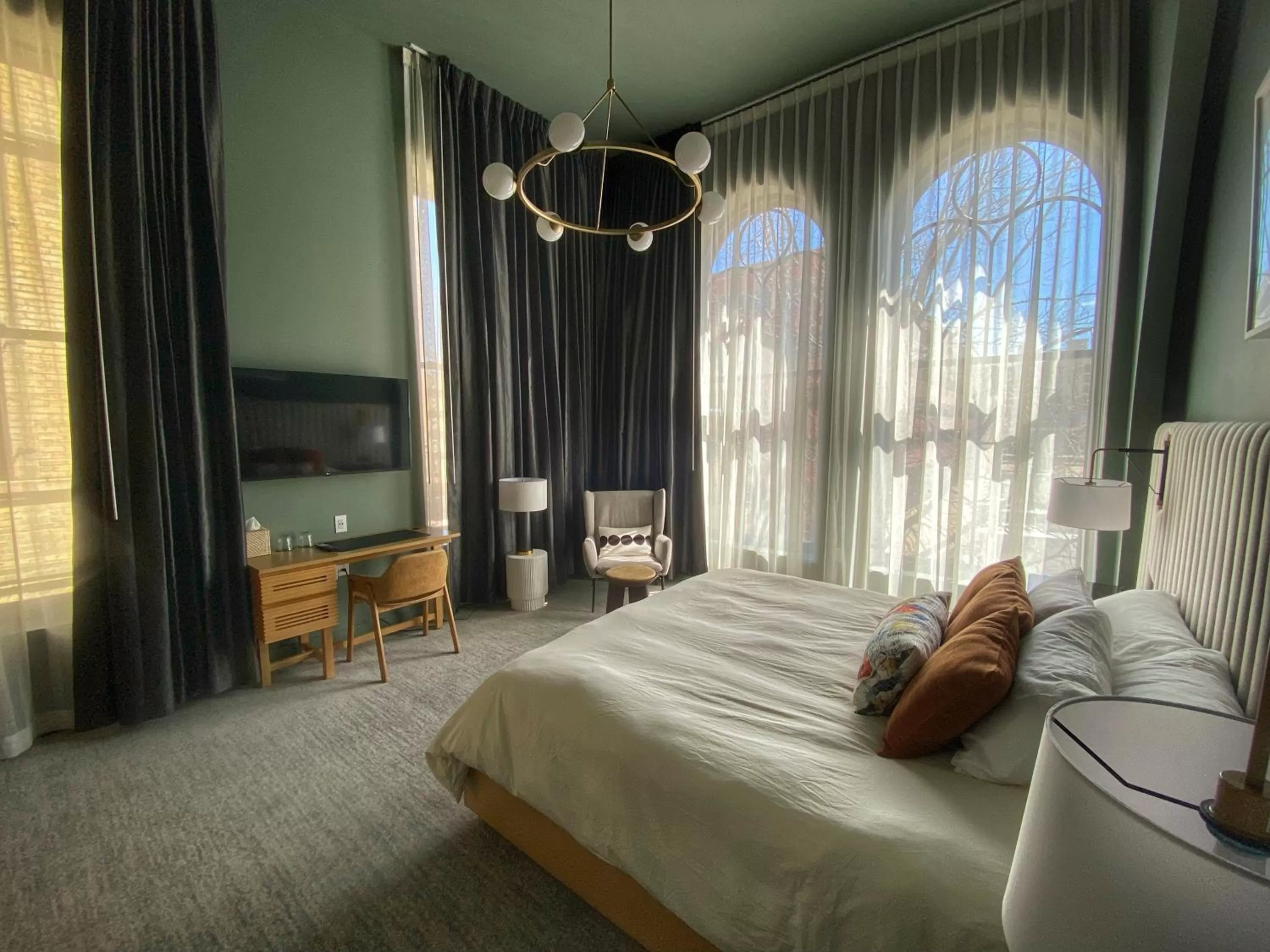 Superior King Suite in Kinn Guesthouse Downtown