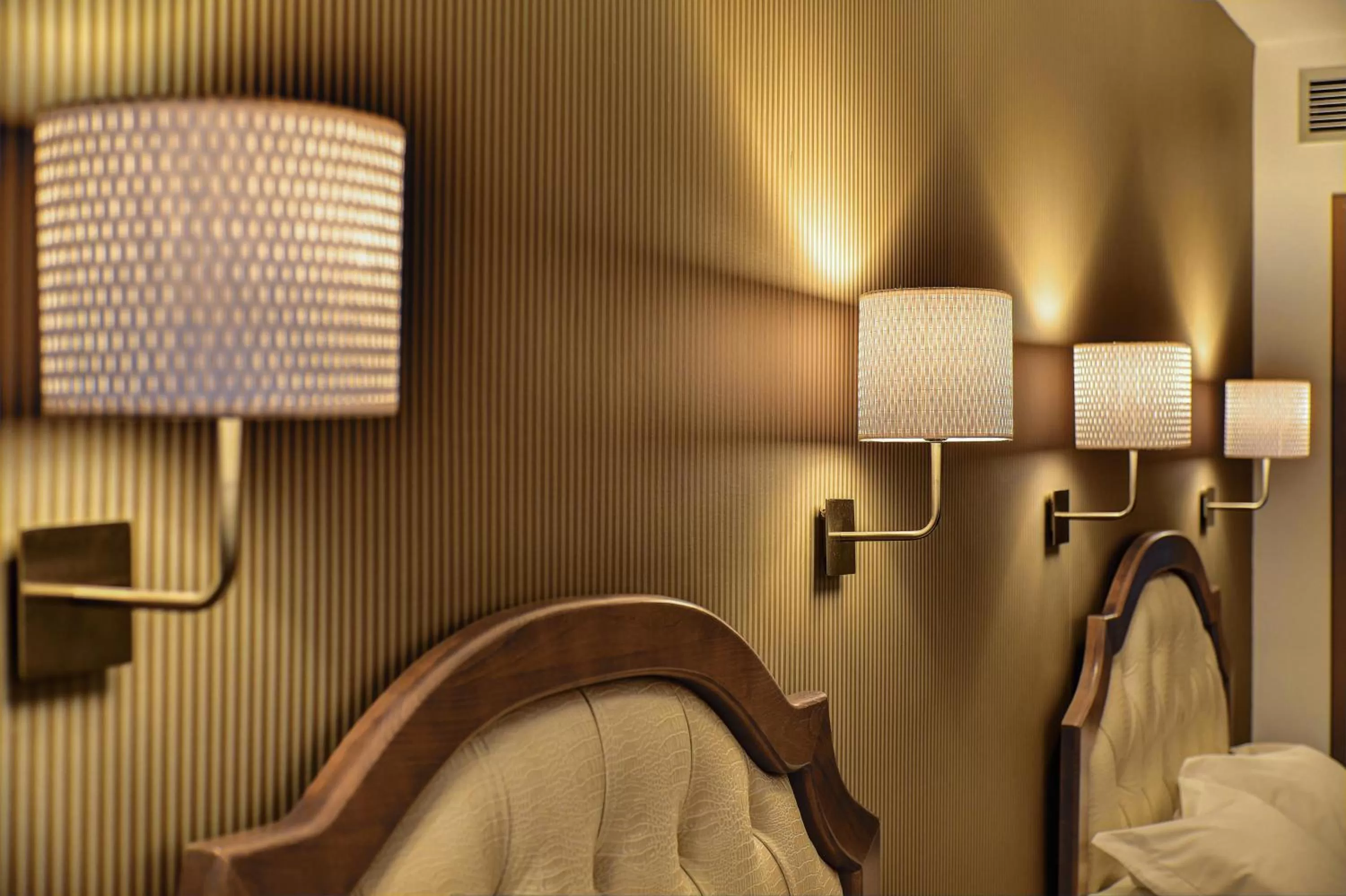 Deluxe Quadruple Room in Beatriz Toledo Auditorium & Spa